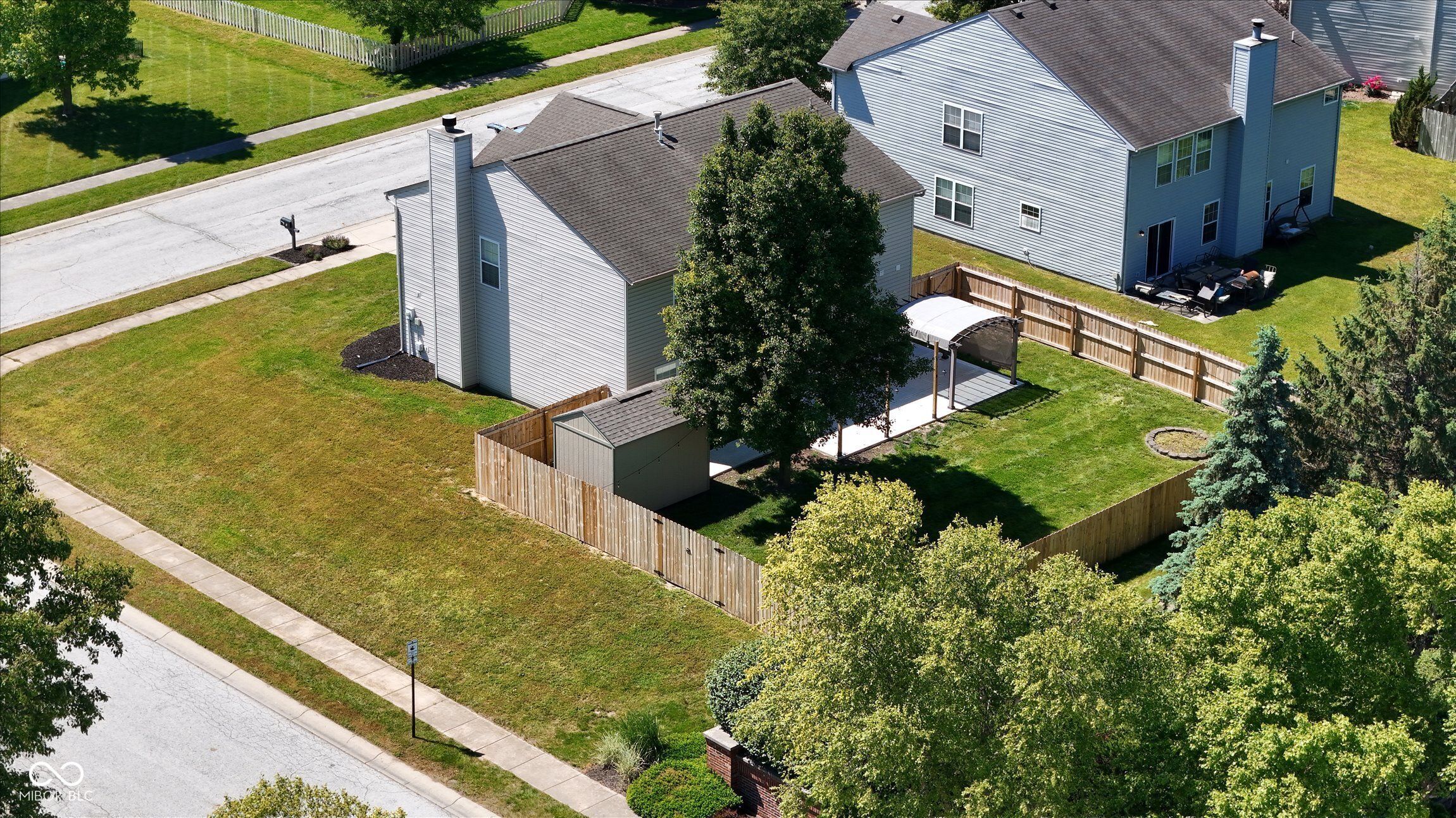 1 Somerset Circle