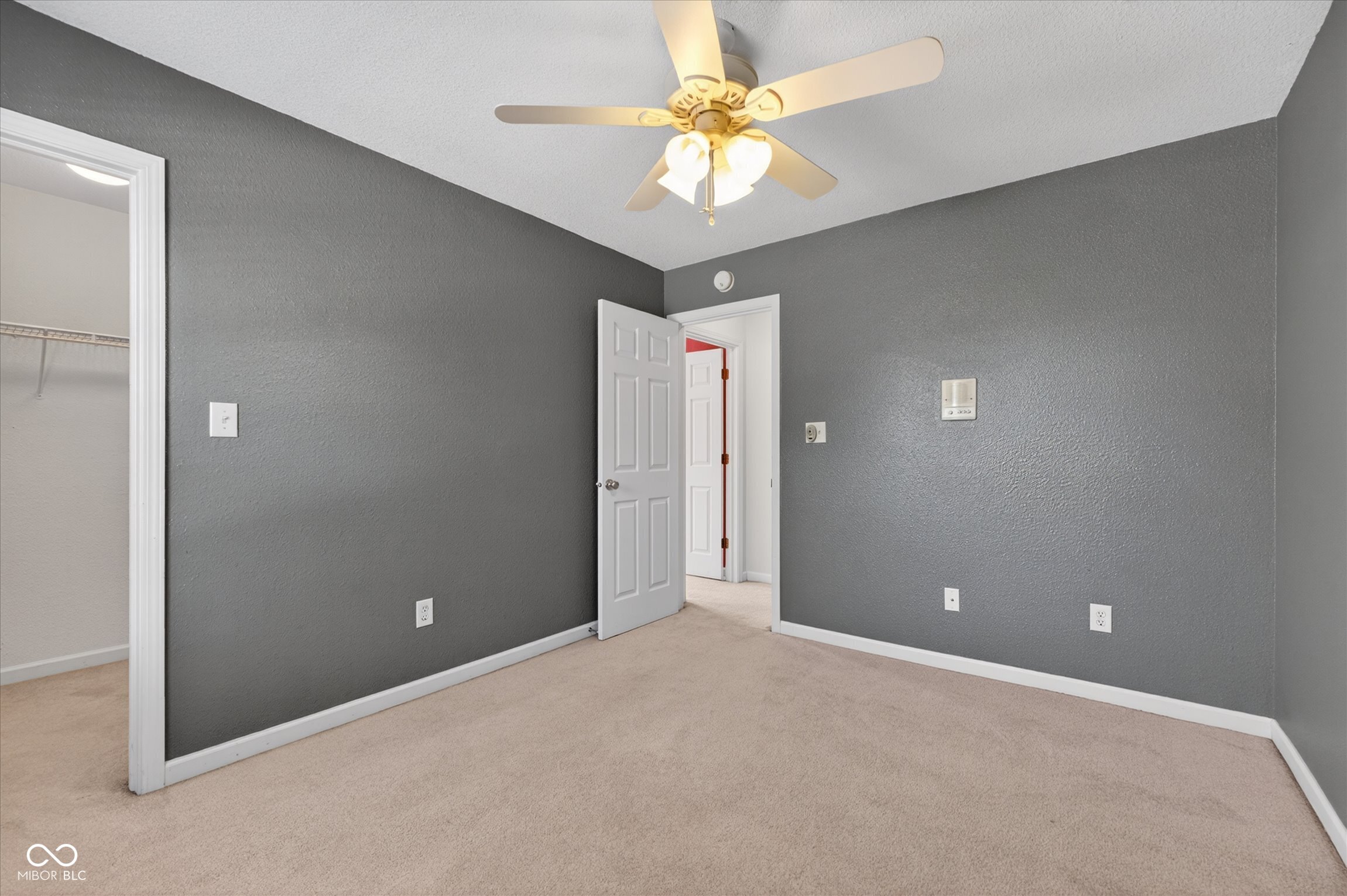 1 Somerset Circle