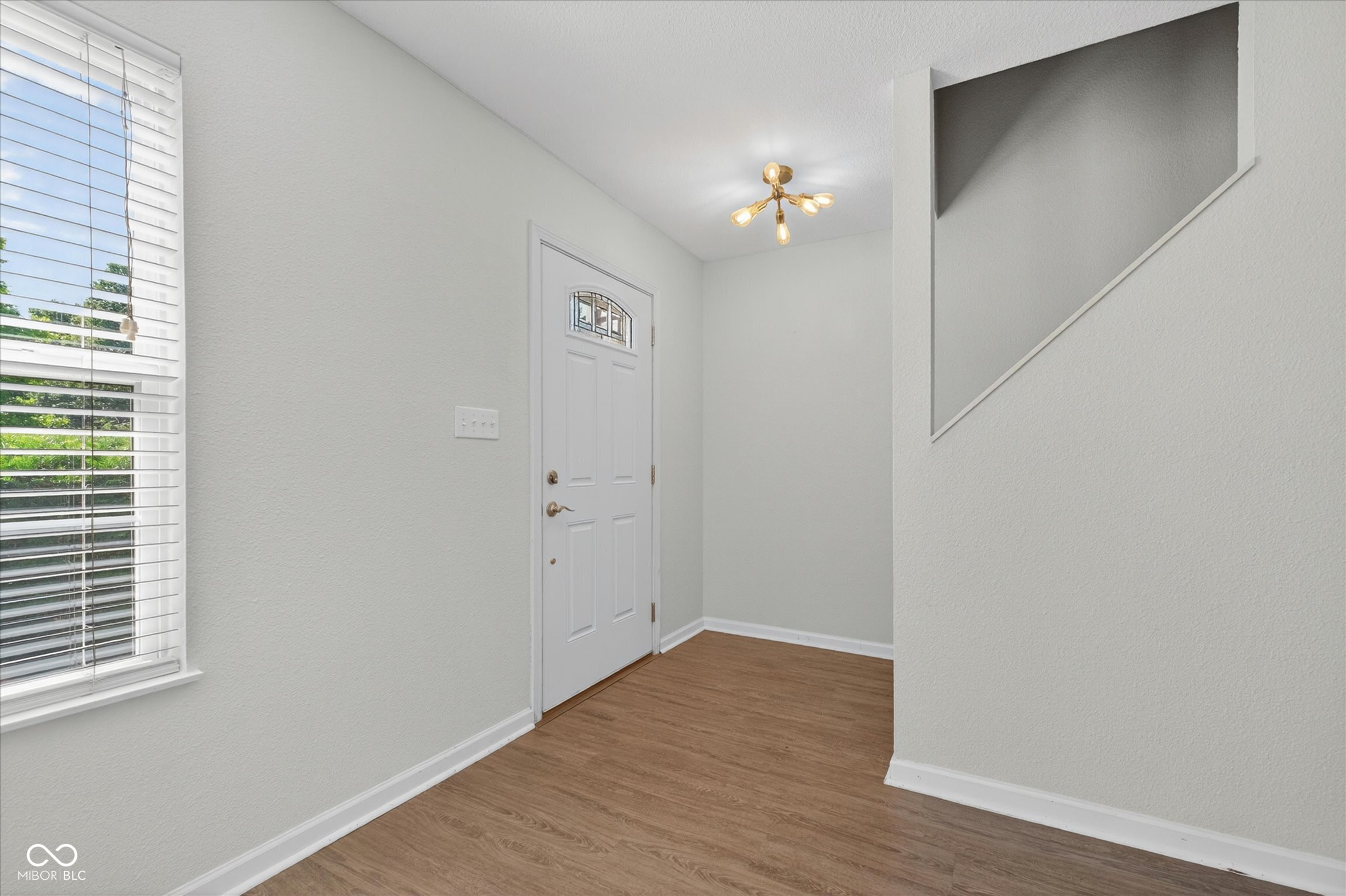 1 Somerset Circle