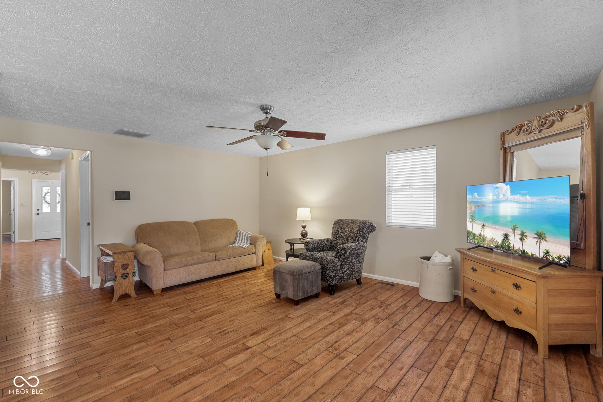 381 W Pearl Street