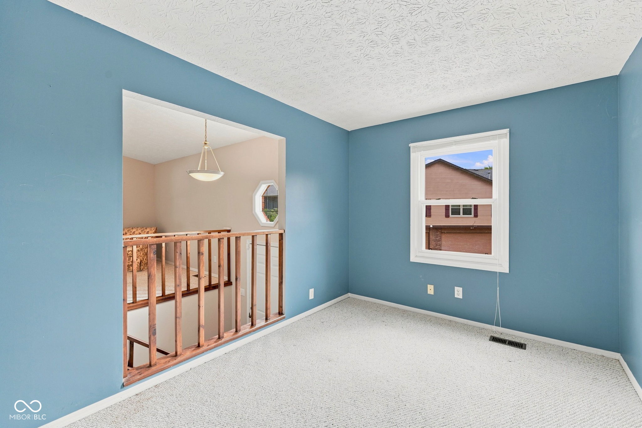 7455 Prairie Lake Drive
