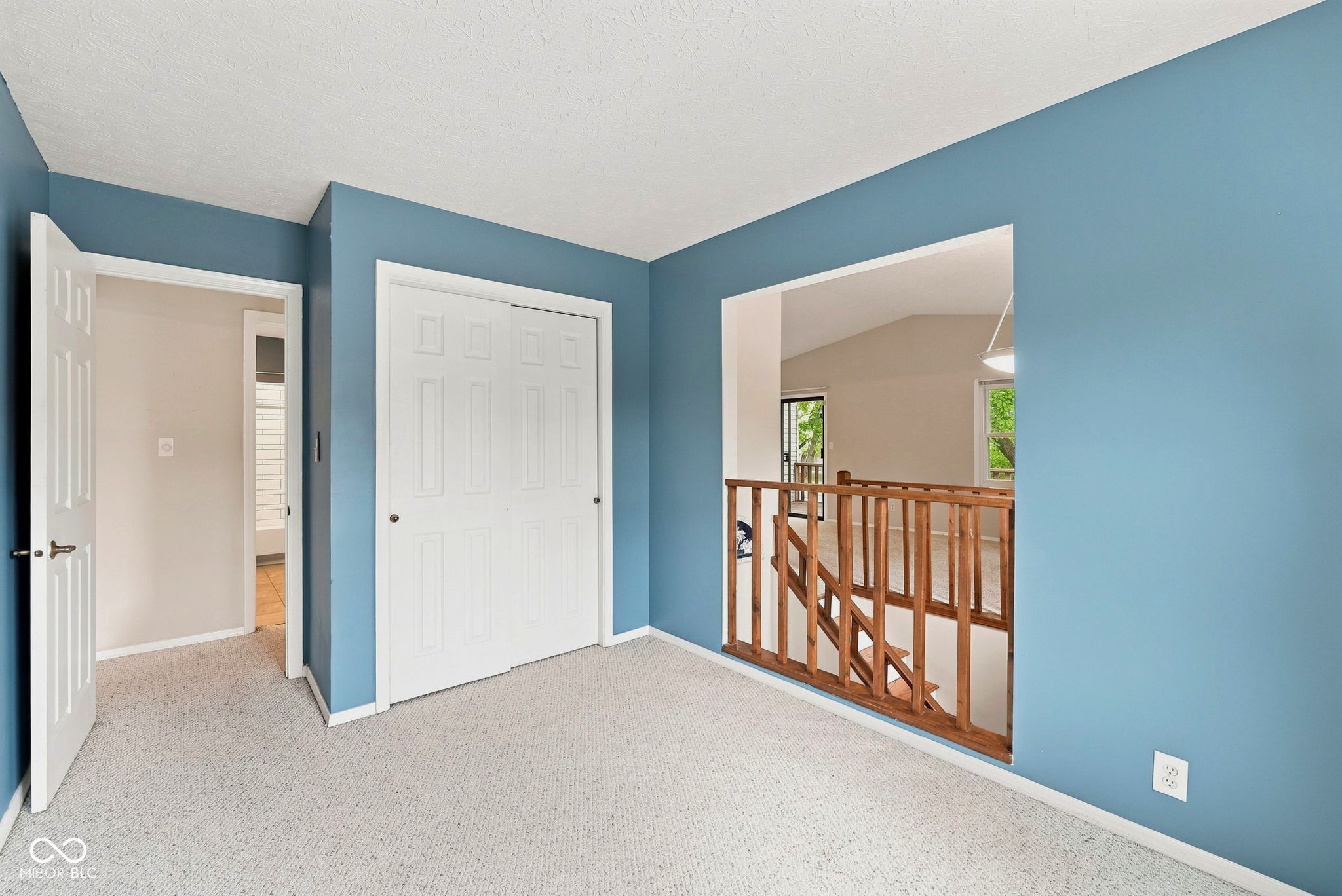 7455 Prairie Lake Drive