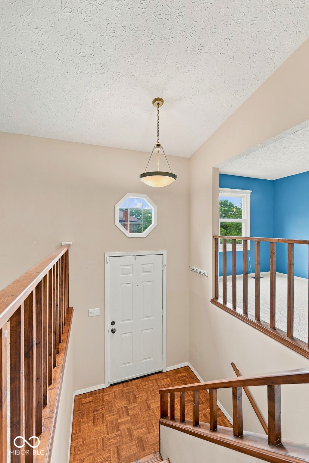 7455 Prairie Lake Drive