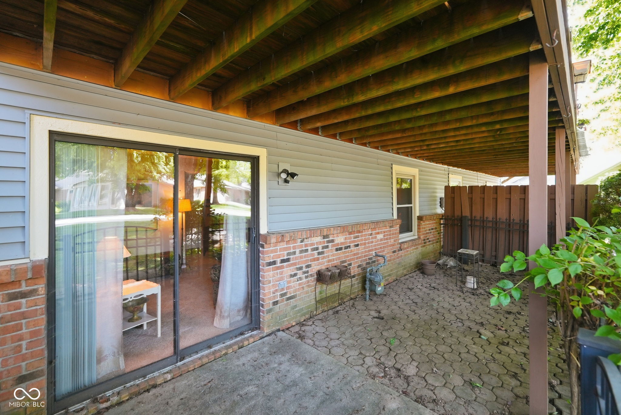 7455 Prairie Lake Drive
