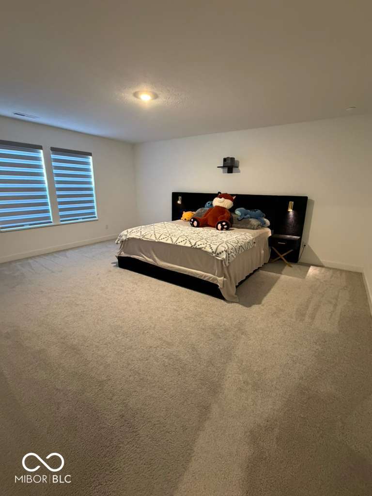 2039 Dixon Creek Drive