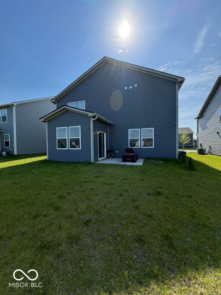 2039 Dixon Creek Drive