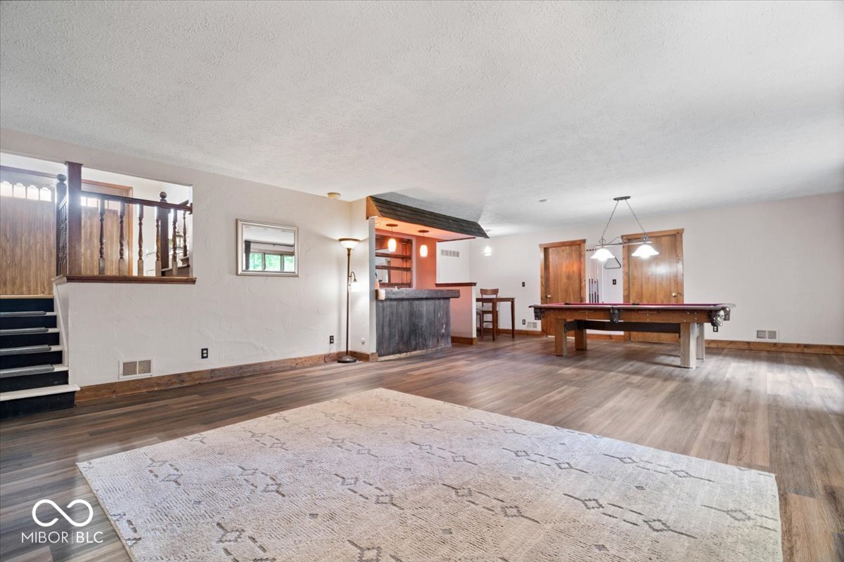 7018 Creekwood Estates