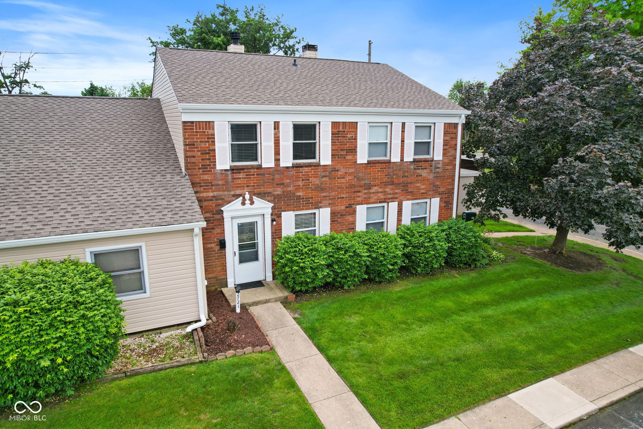 2721 Country Estates Drive