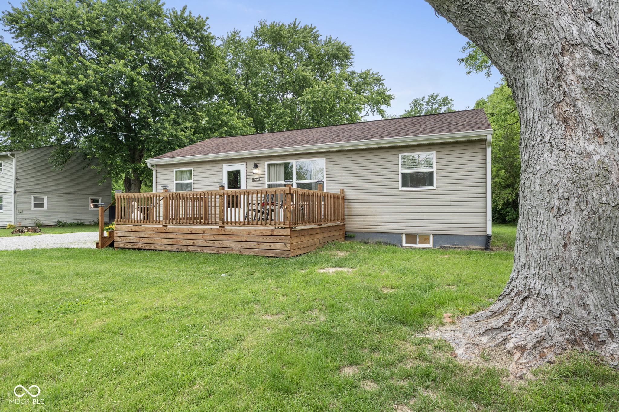 8718 W South County Line Road