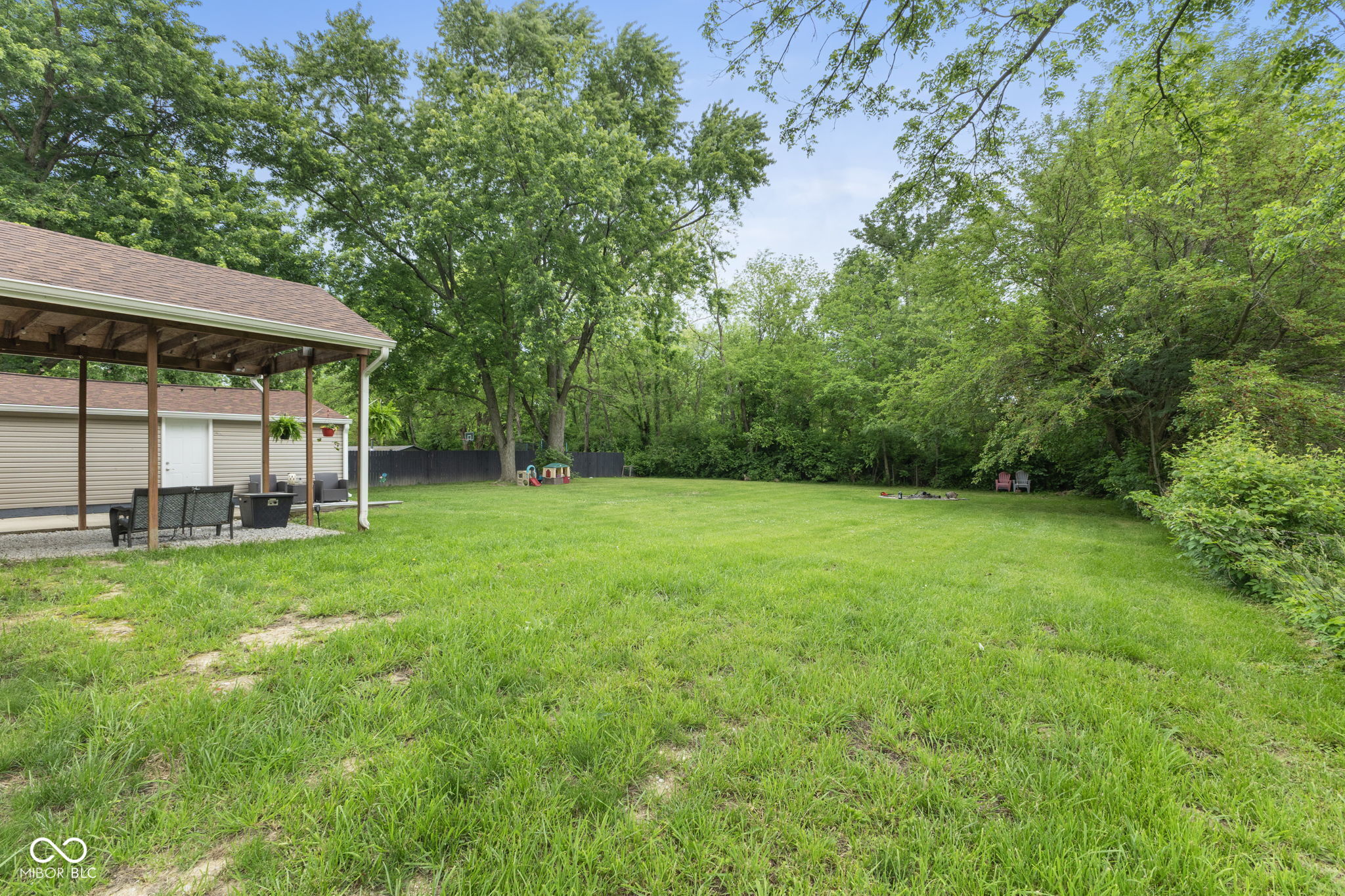 8718 W South County Line Road