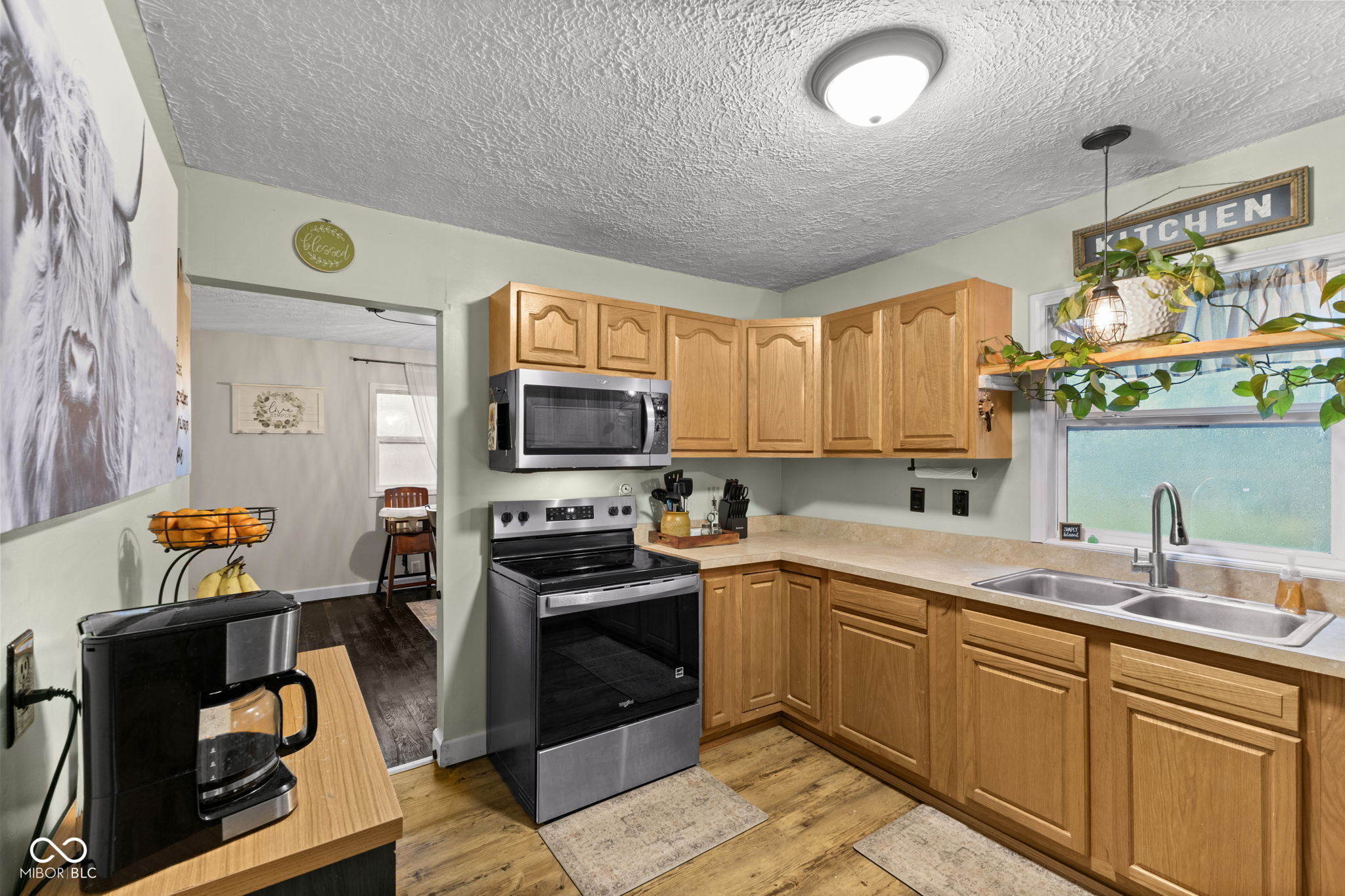 8718 W South County Line Road