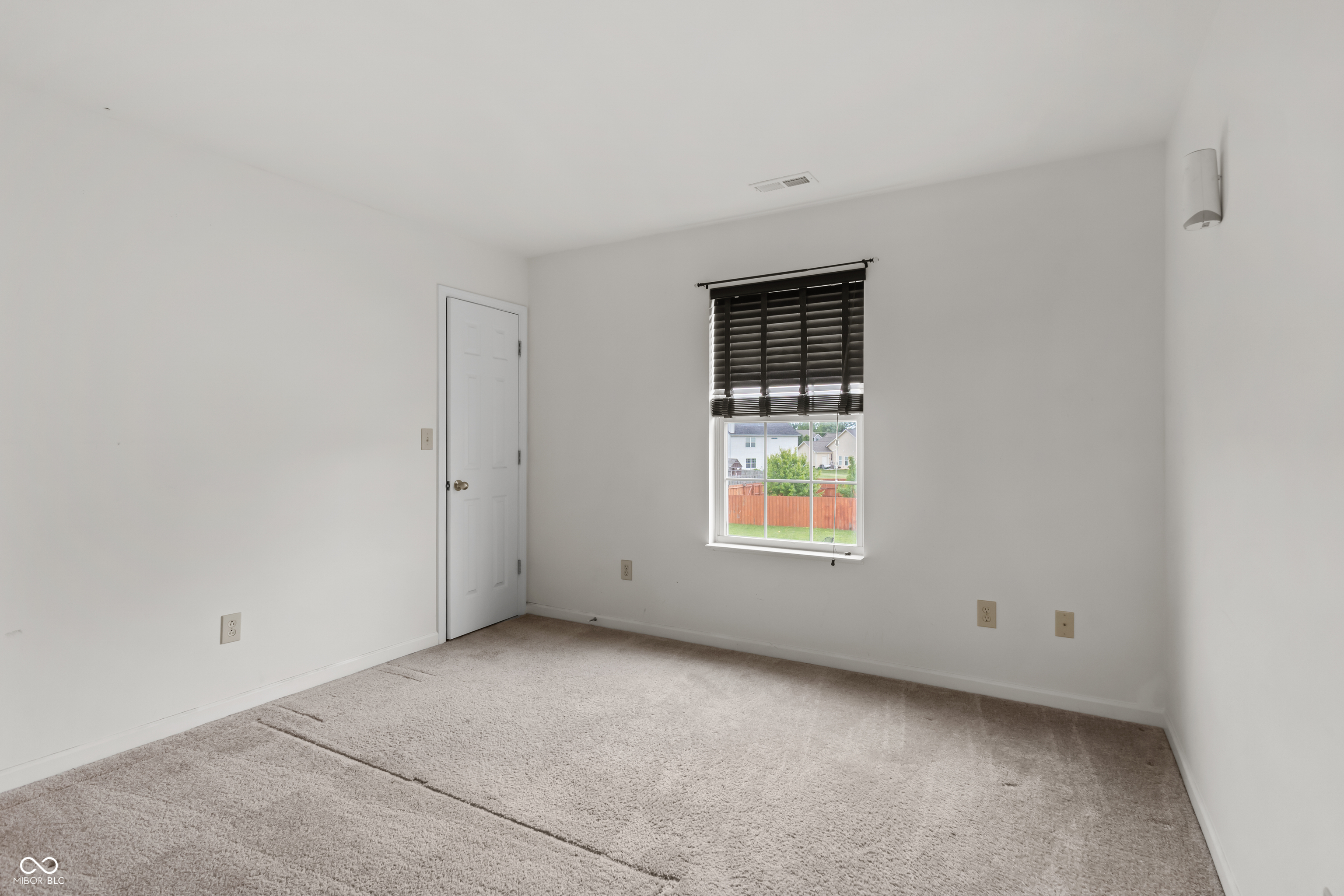 2804 Corlee Crescent