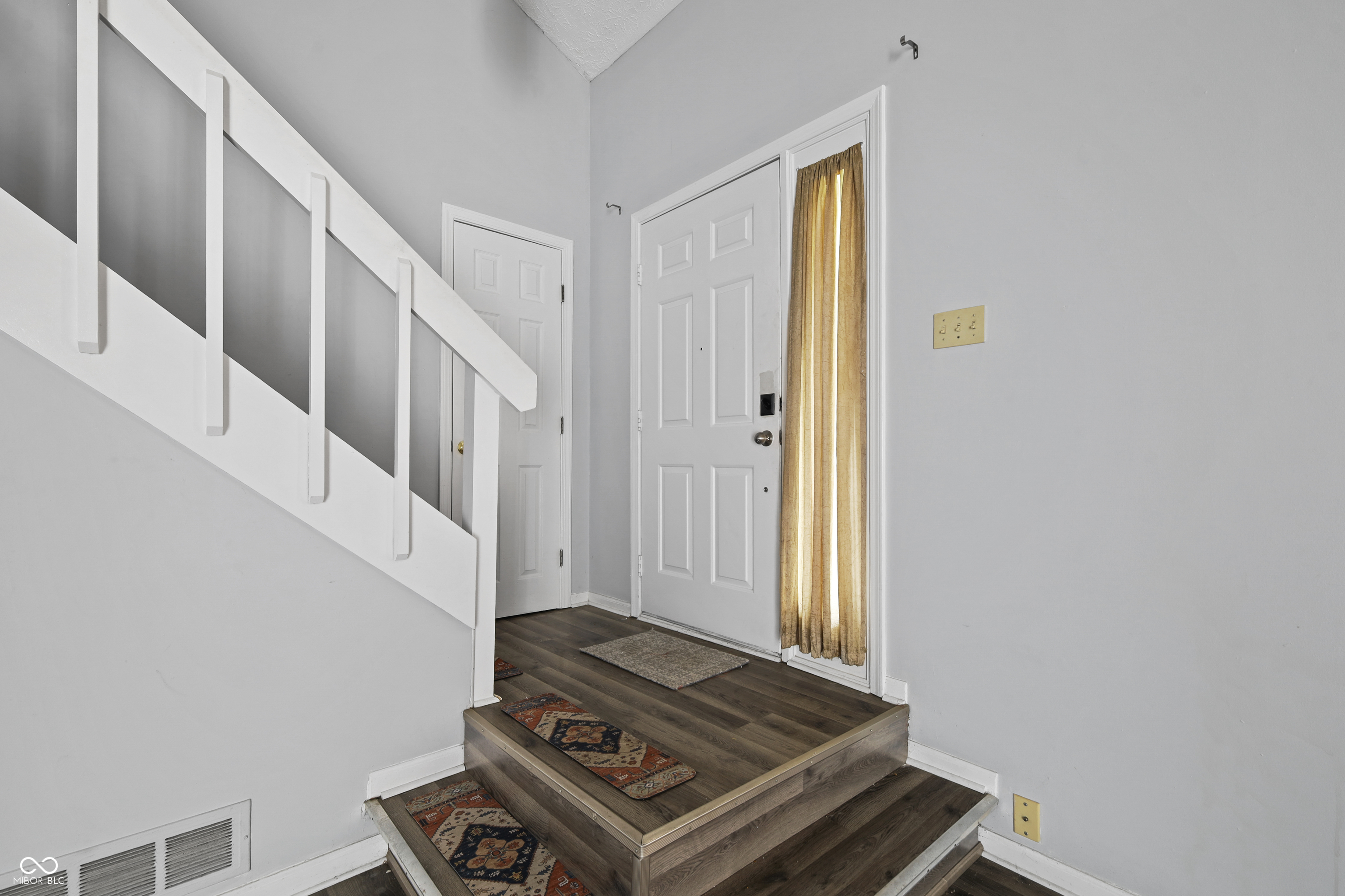 2524 Chaseway Court
