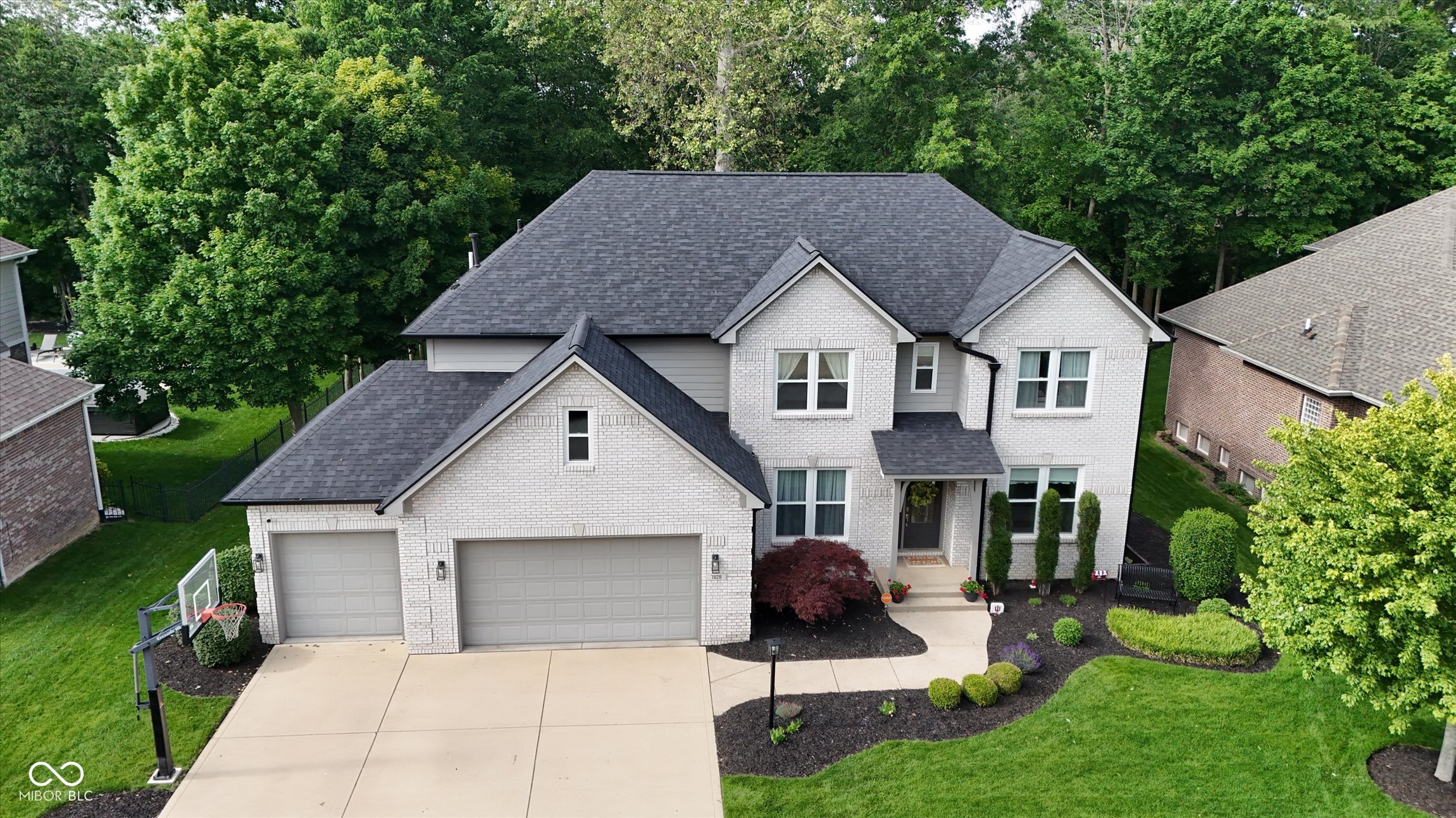 7828 Shady Woods Drive
