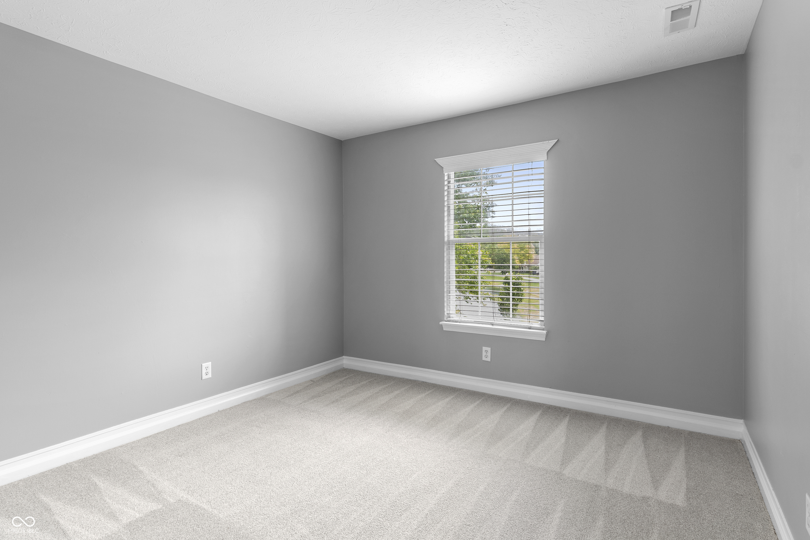 6529 Sussex Drive