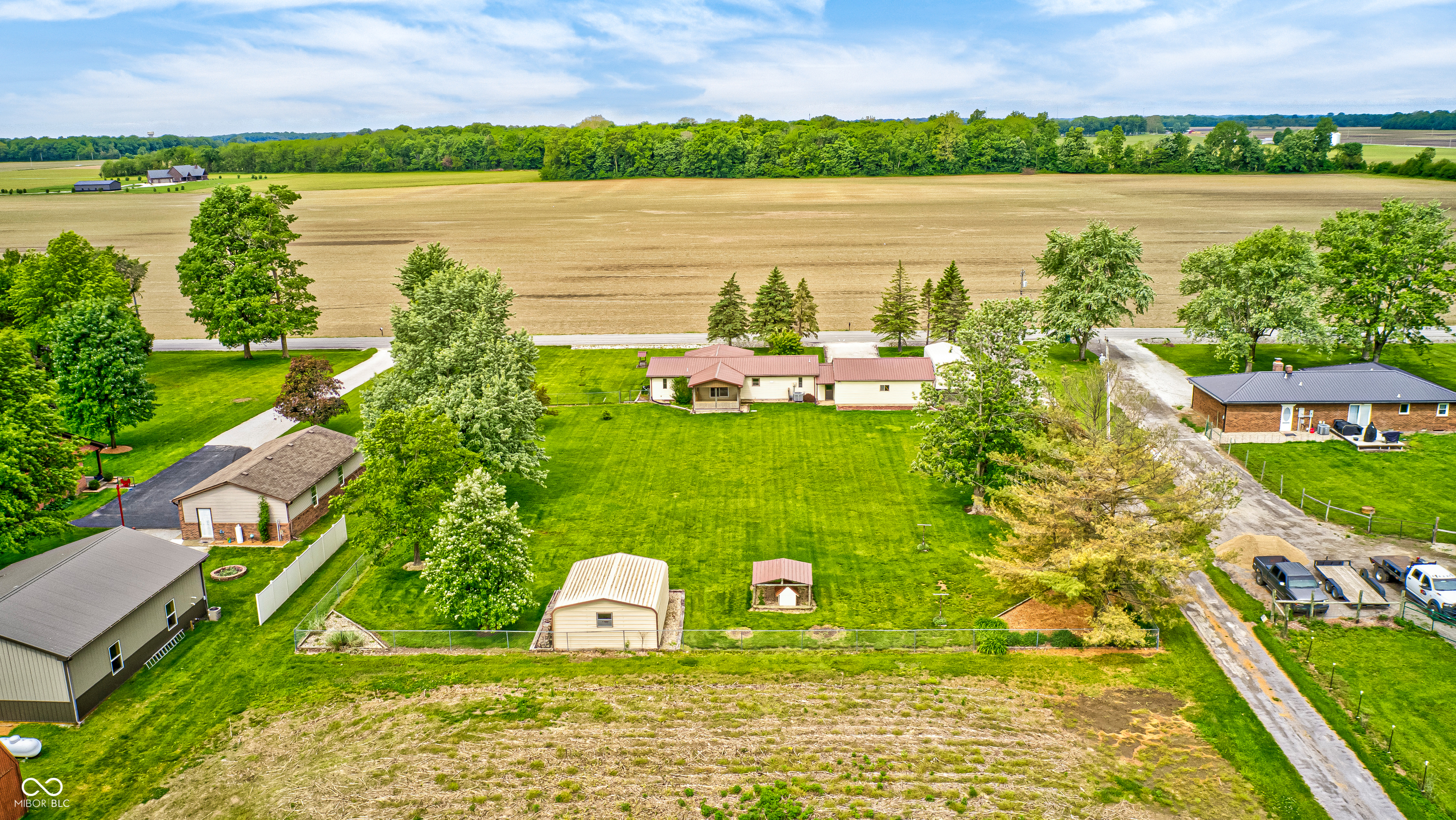 9405 N County Road 150 E
