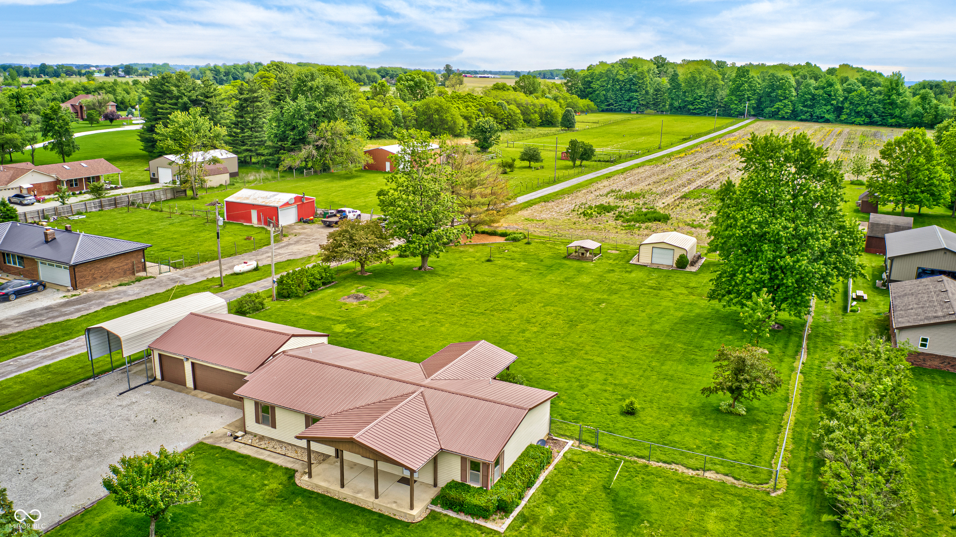 9405 N County Road 150 E