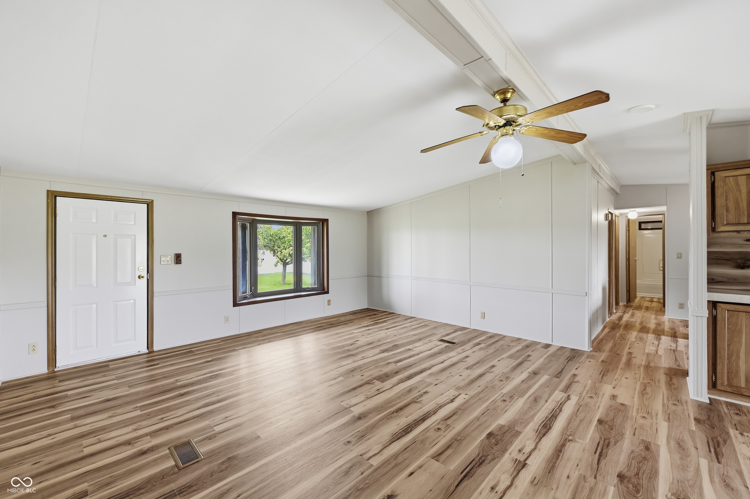 9405 N County Road 150 E
