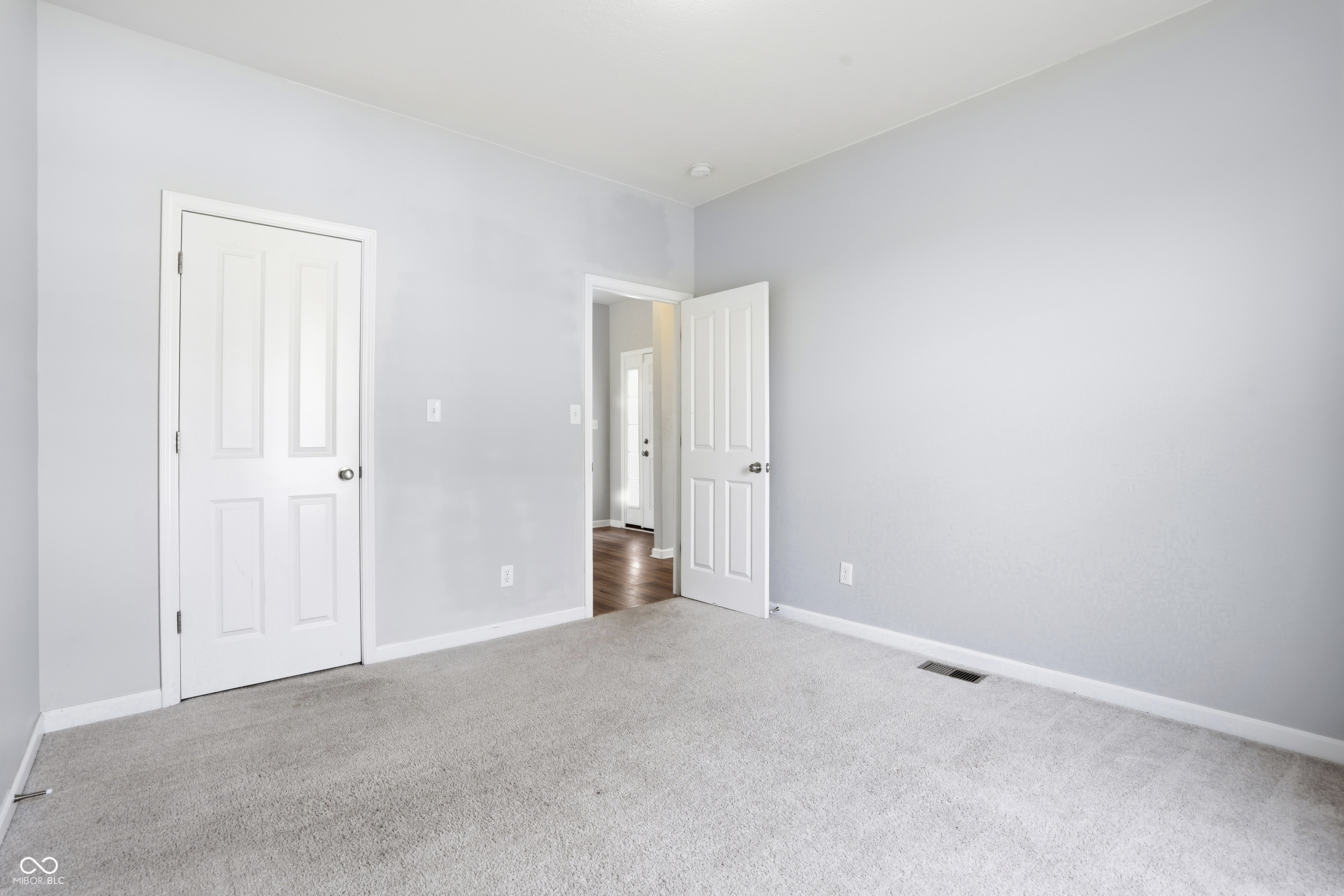 5218 Sweetwater Drive