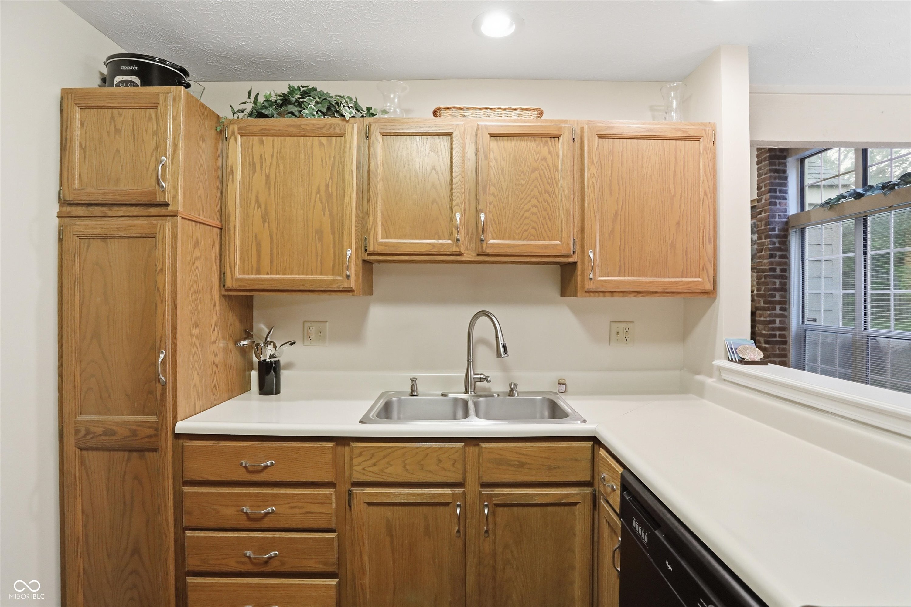 9352 Aberdare Drive