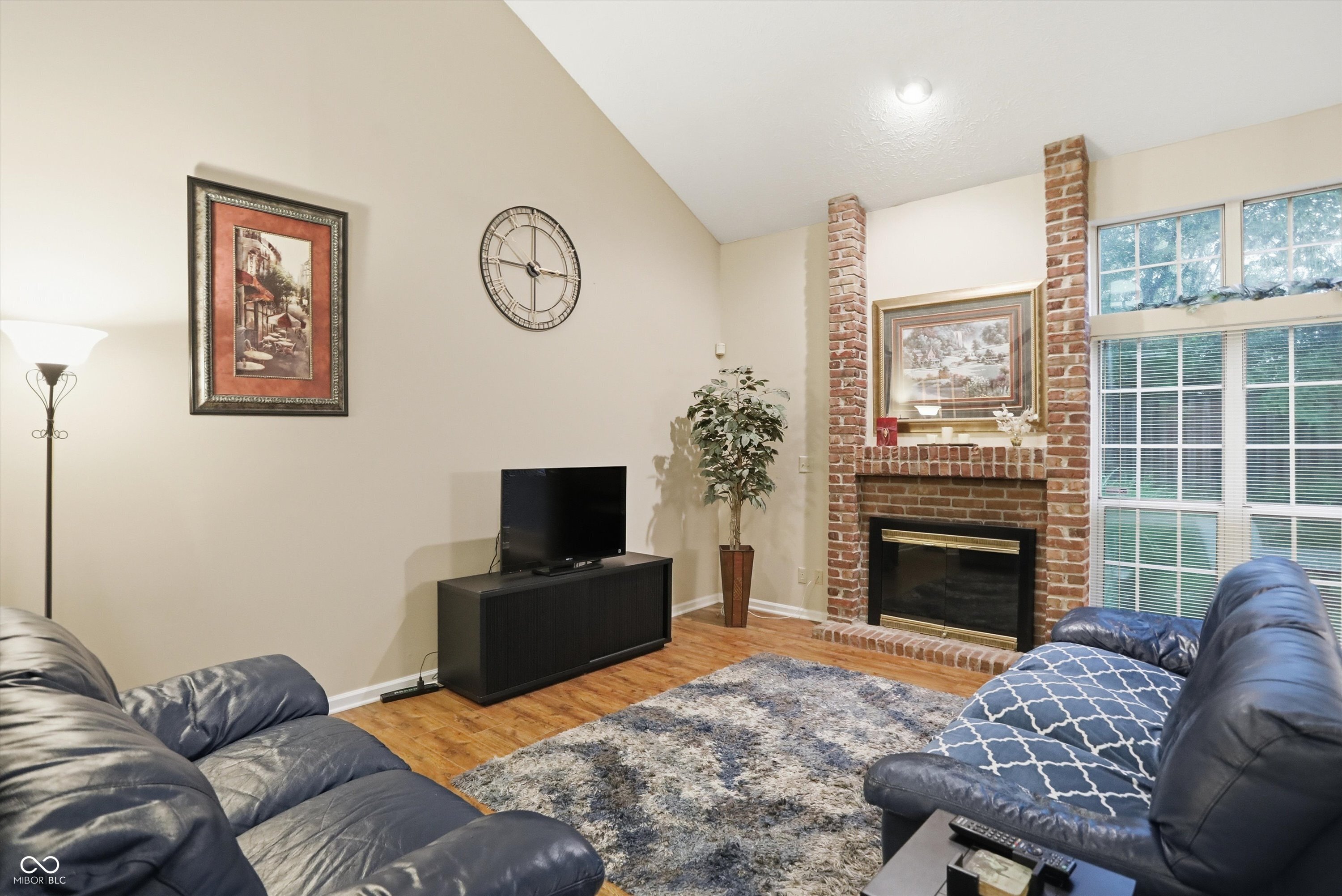 9352 Aberdare Drive
