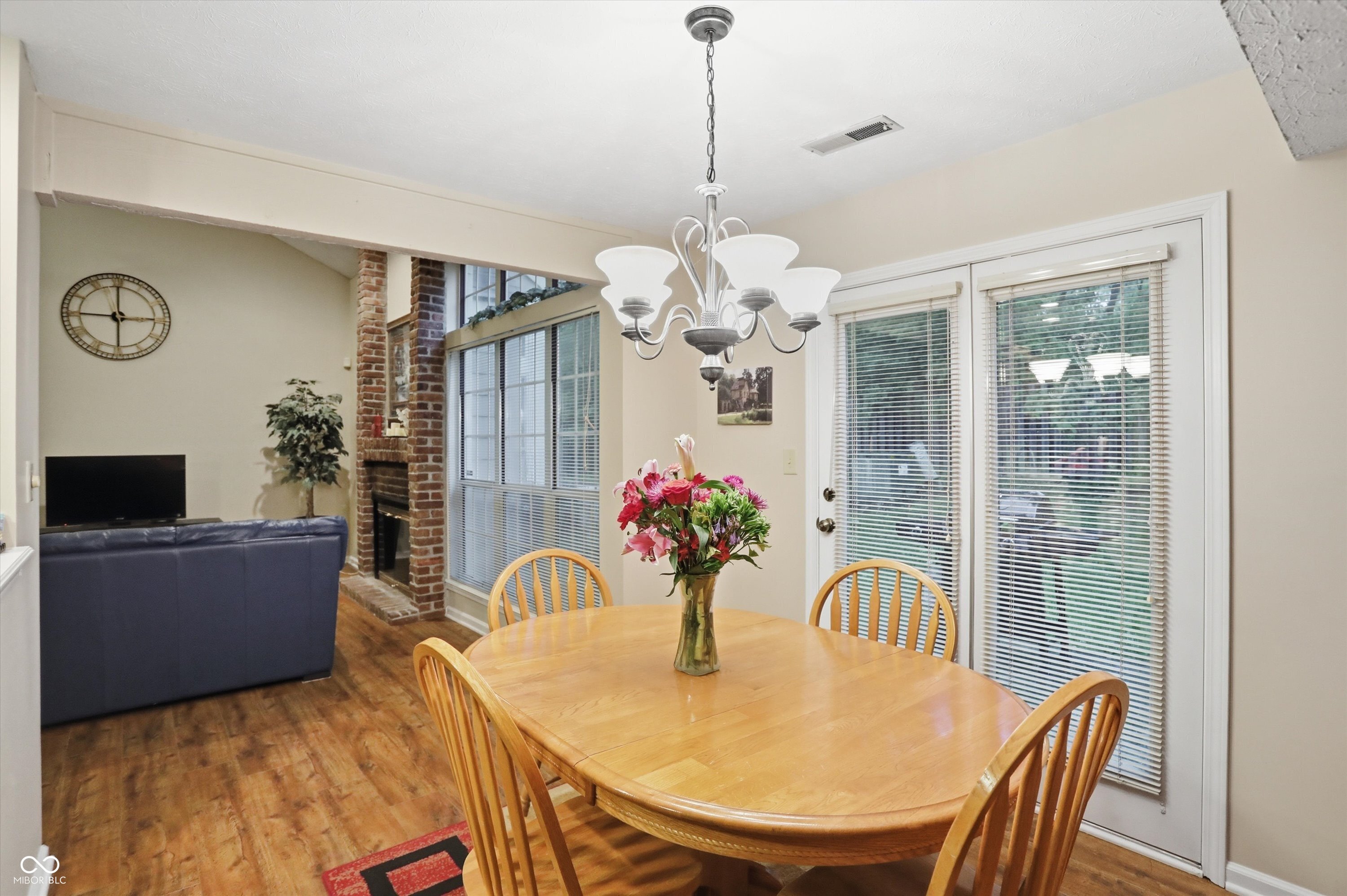 9352 Aberdare Drive