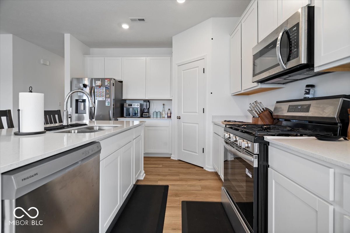 1549 Little Rodeo Place
