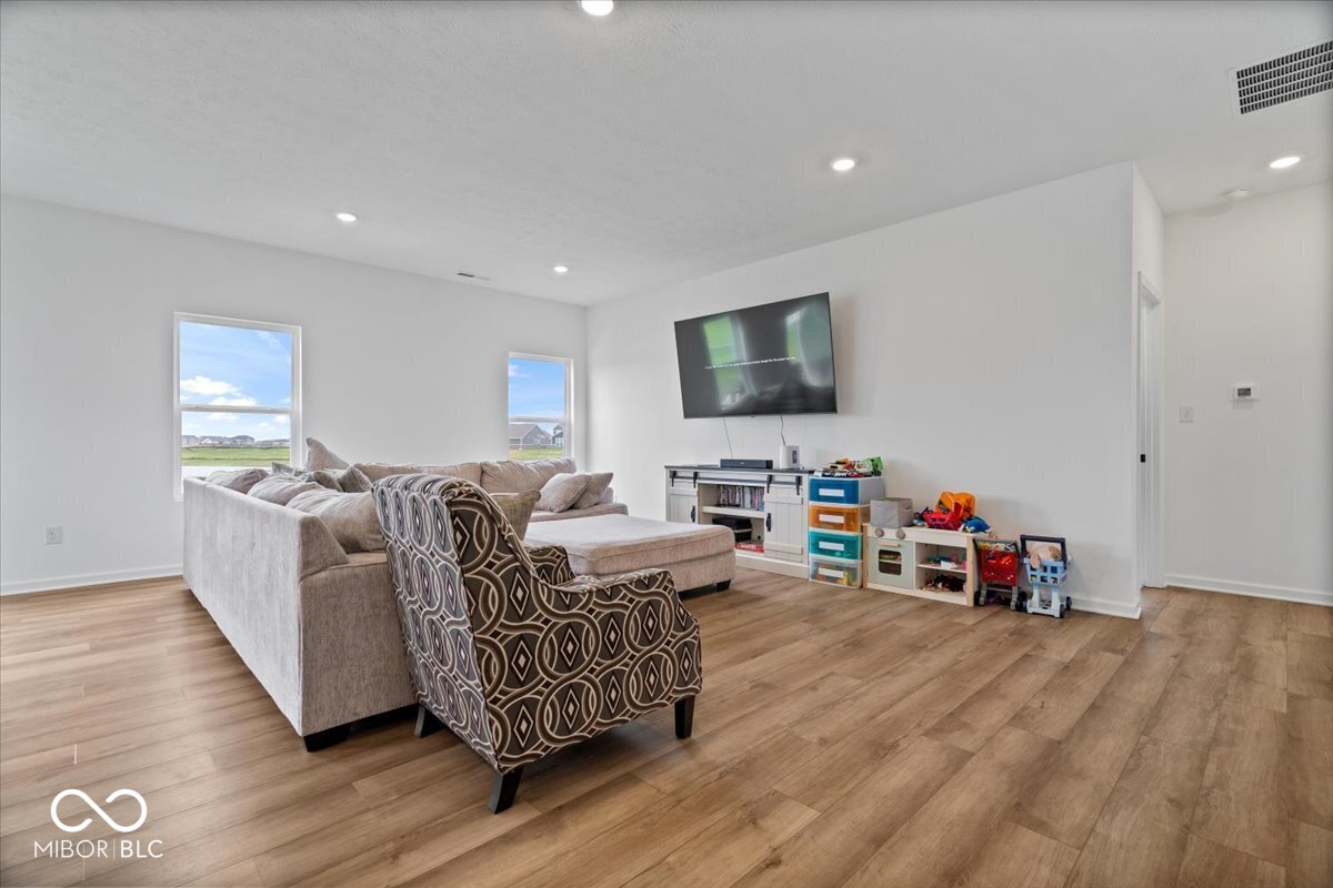 1549 Little Rodeo Place