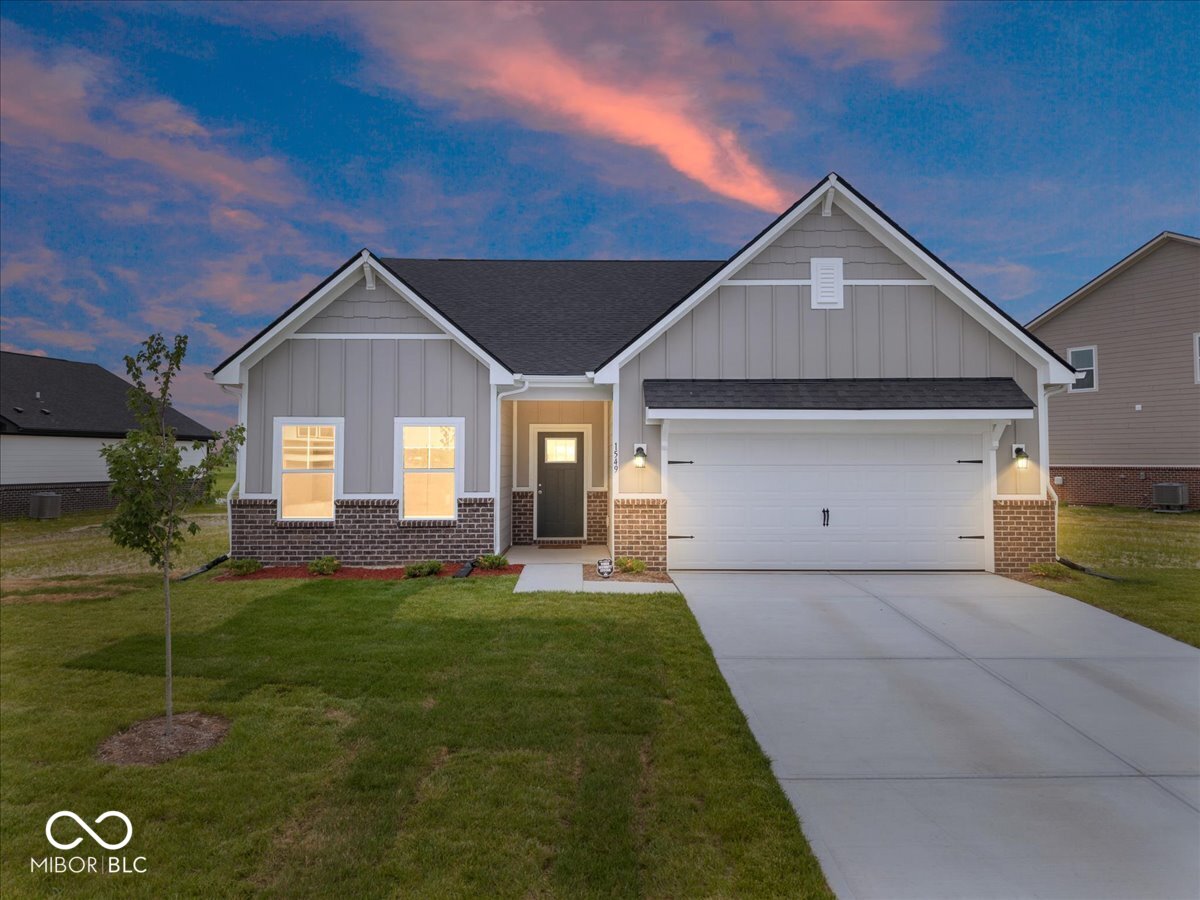 1549 Little Rodeo Place