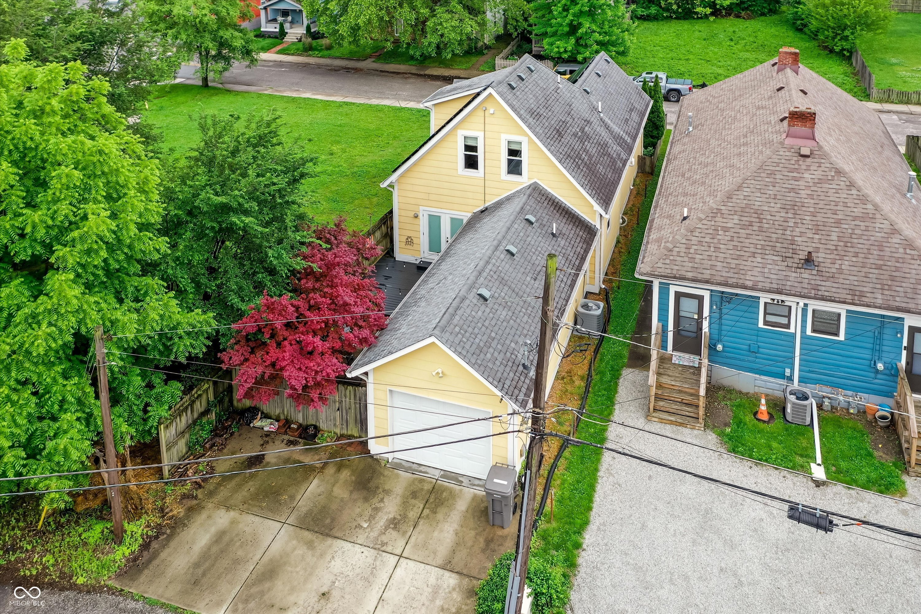1044 Elm Street