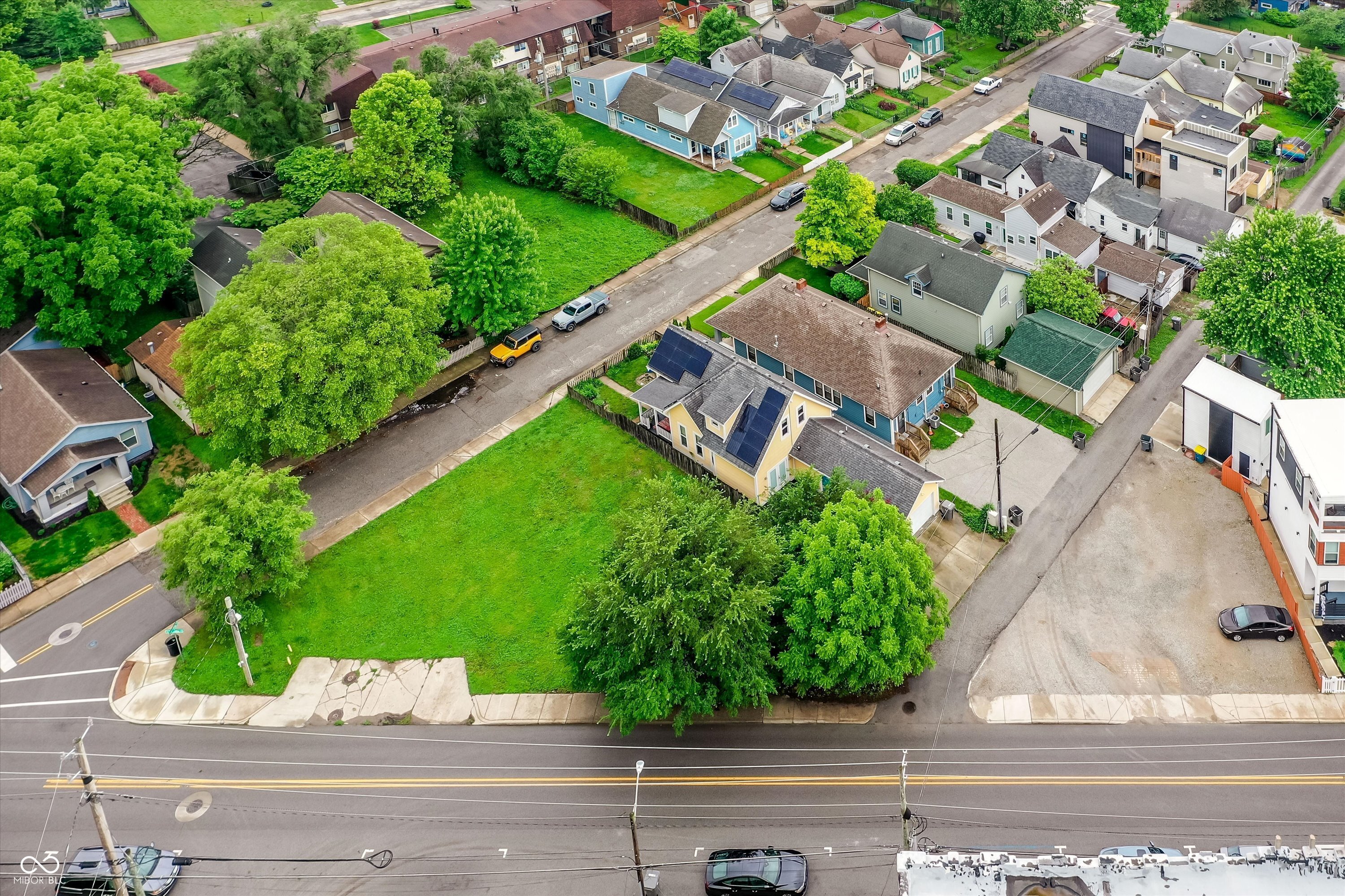 1044 Elm Street