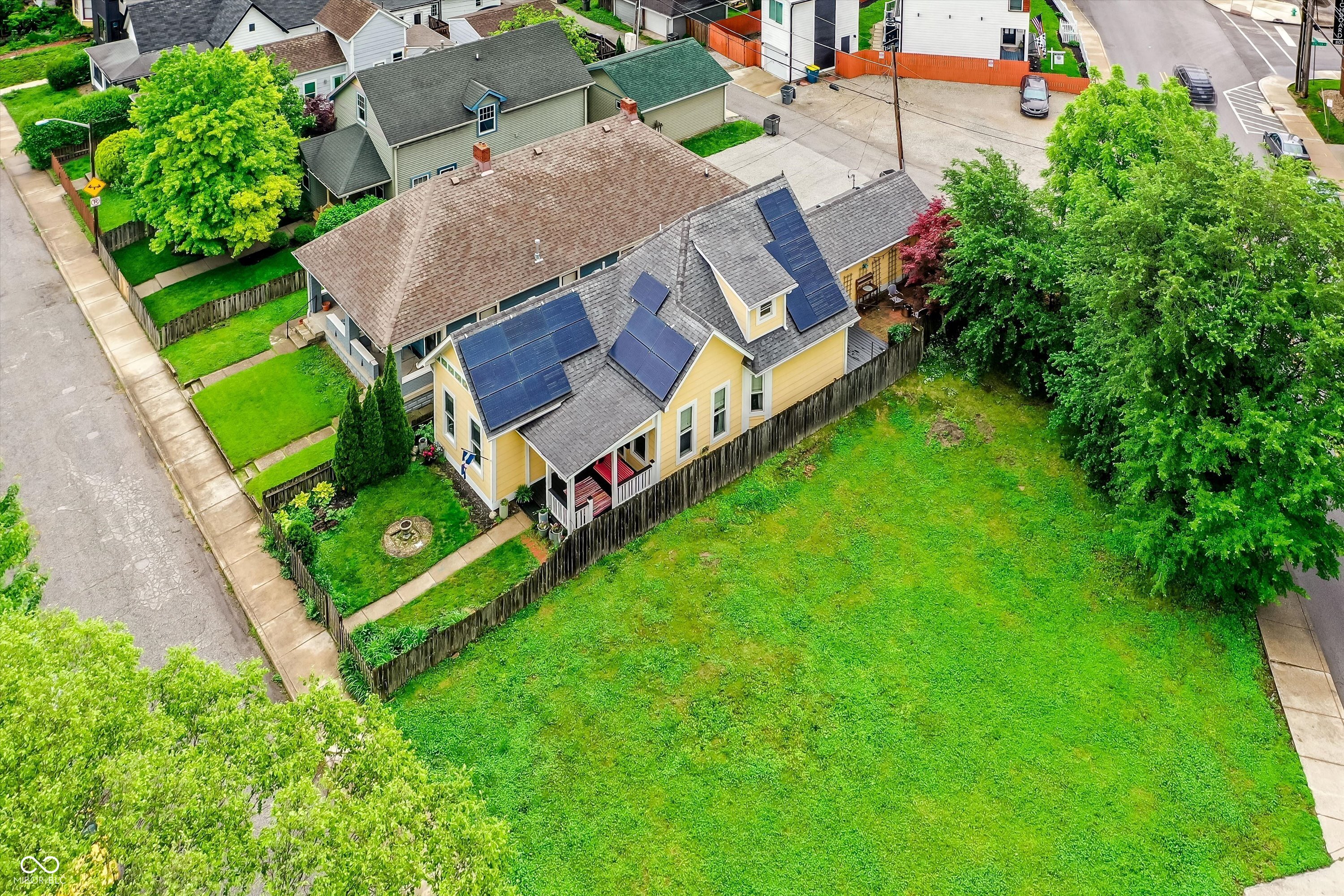 1044 Elm Street