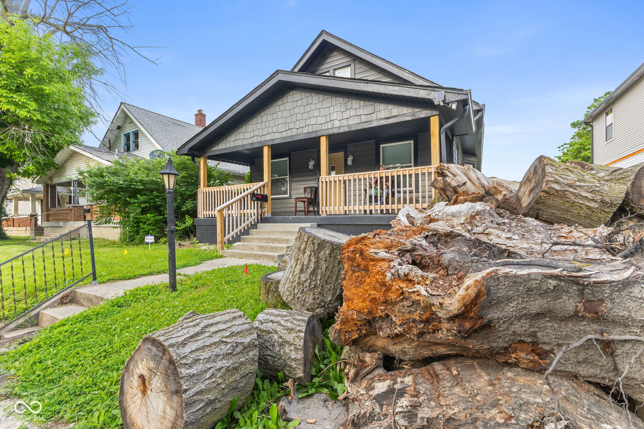805 N Euclid Avenue