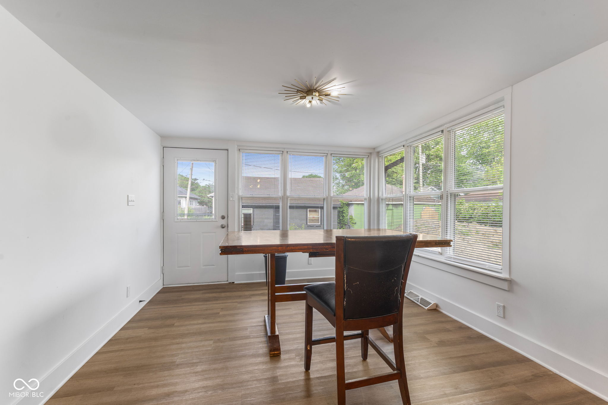 805 N Euclid Avenue
