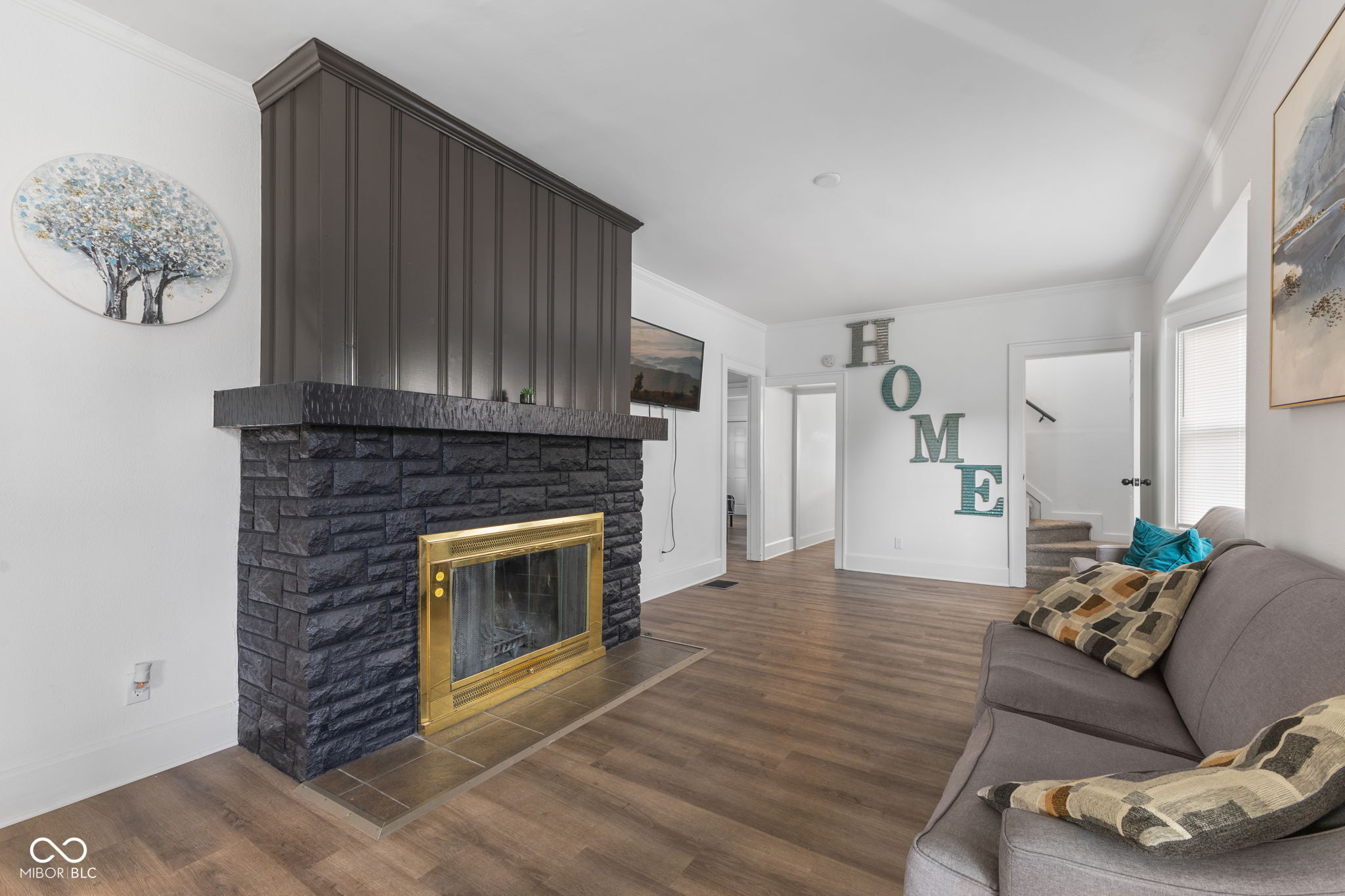 805 N Euclid Avenue