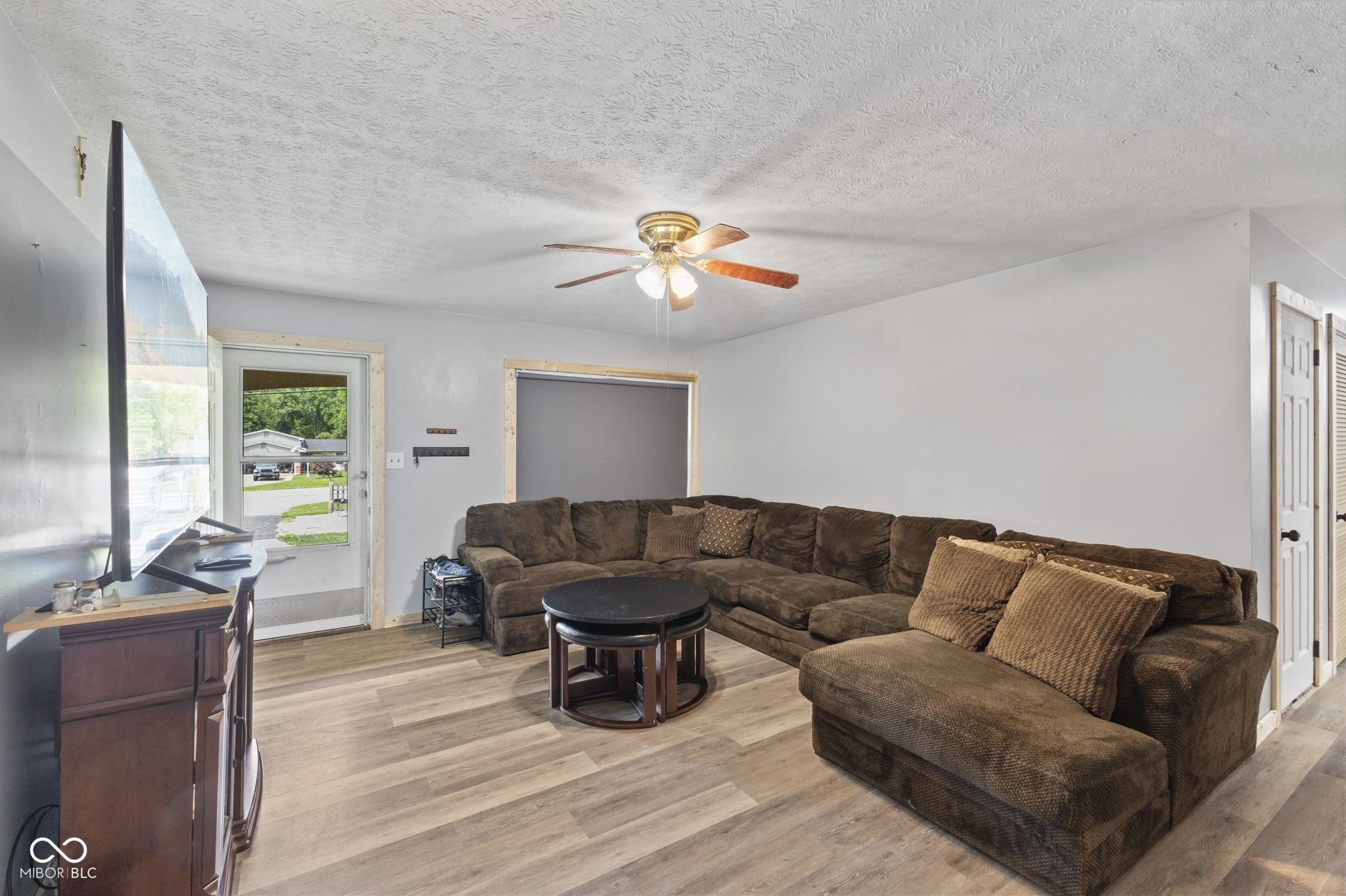 921 W Stop 11 Road
