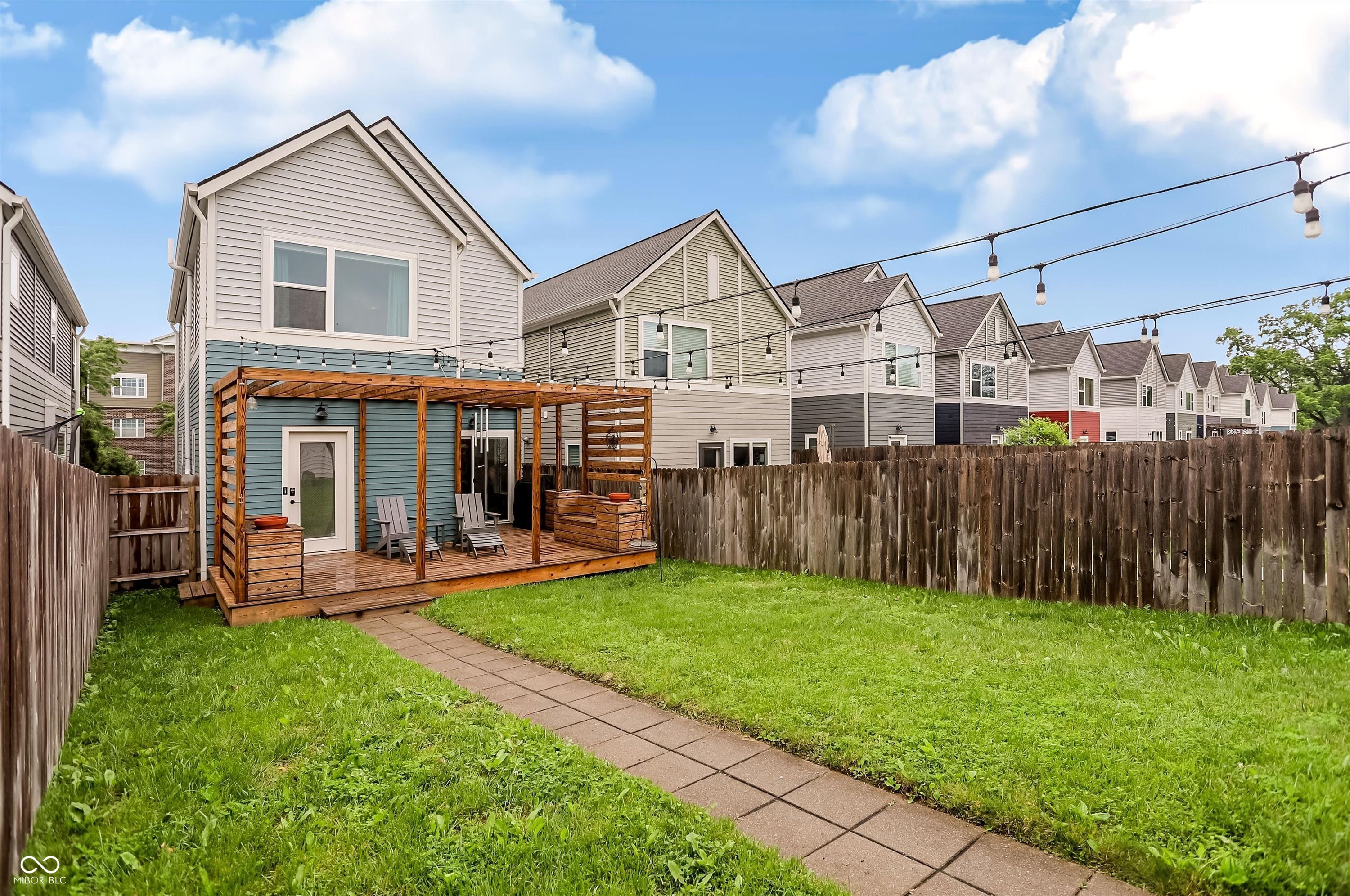 52 Central Greens Boulevard