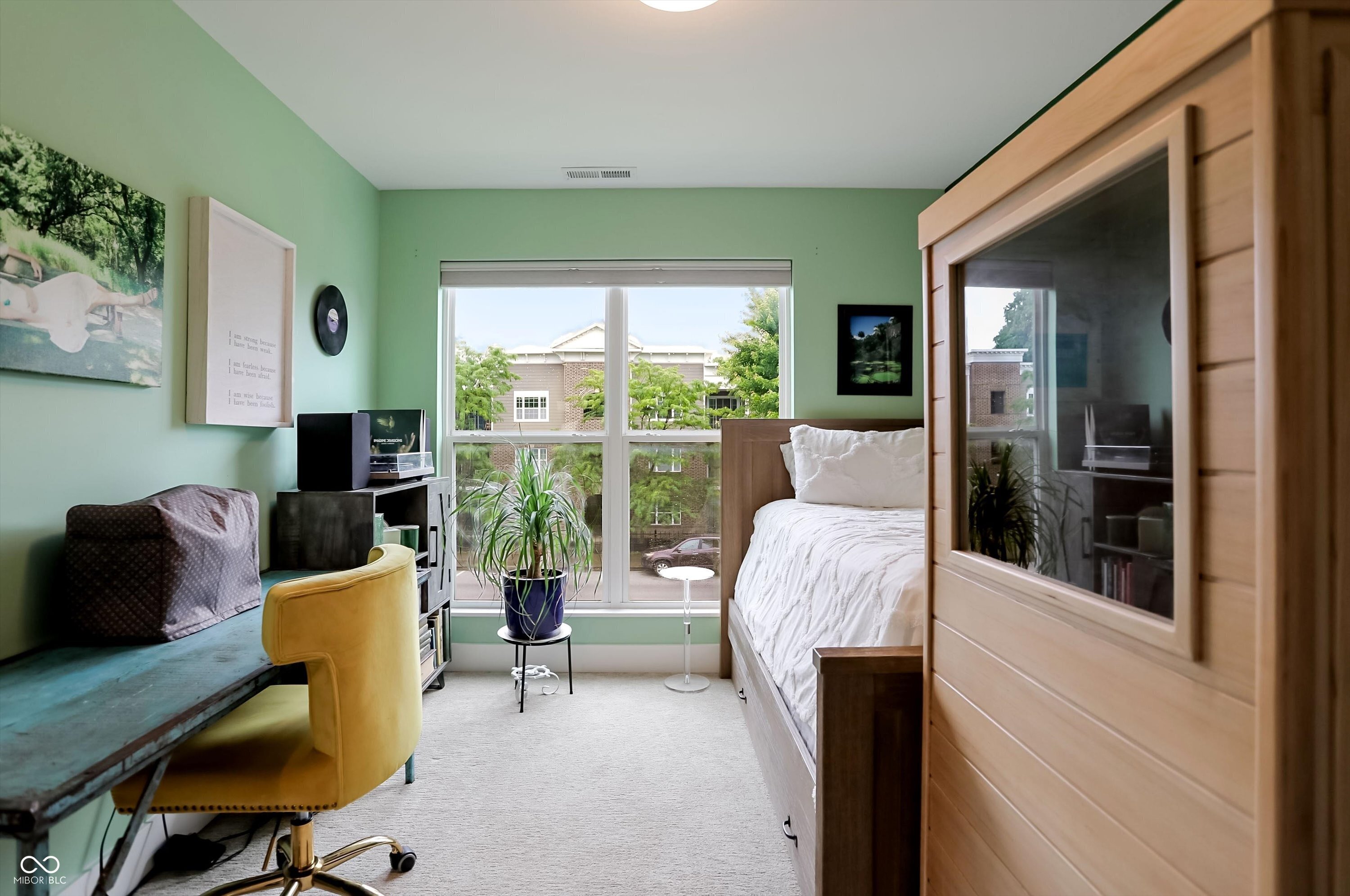 52 Central Greens Boulevard