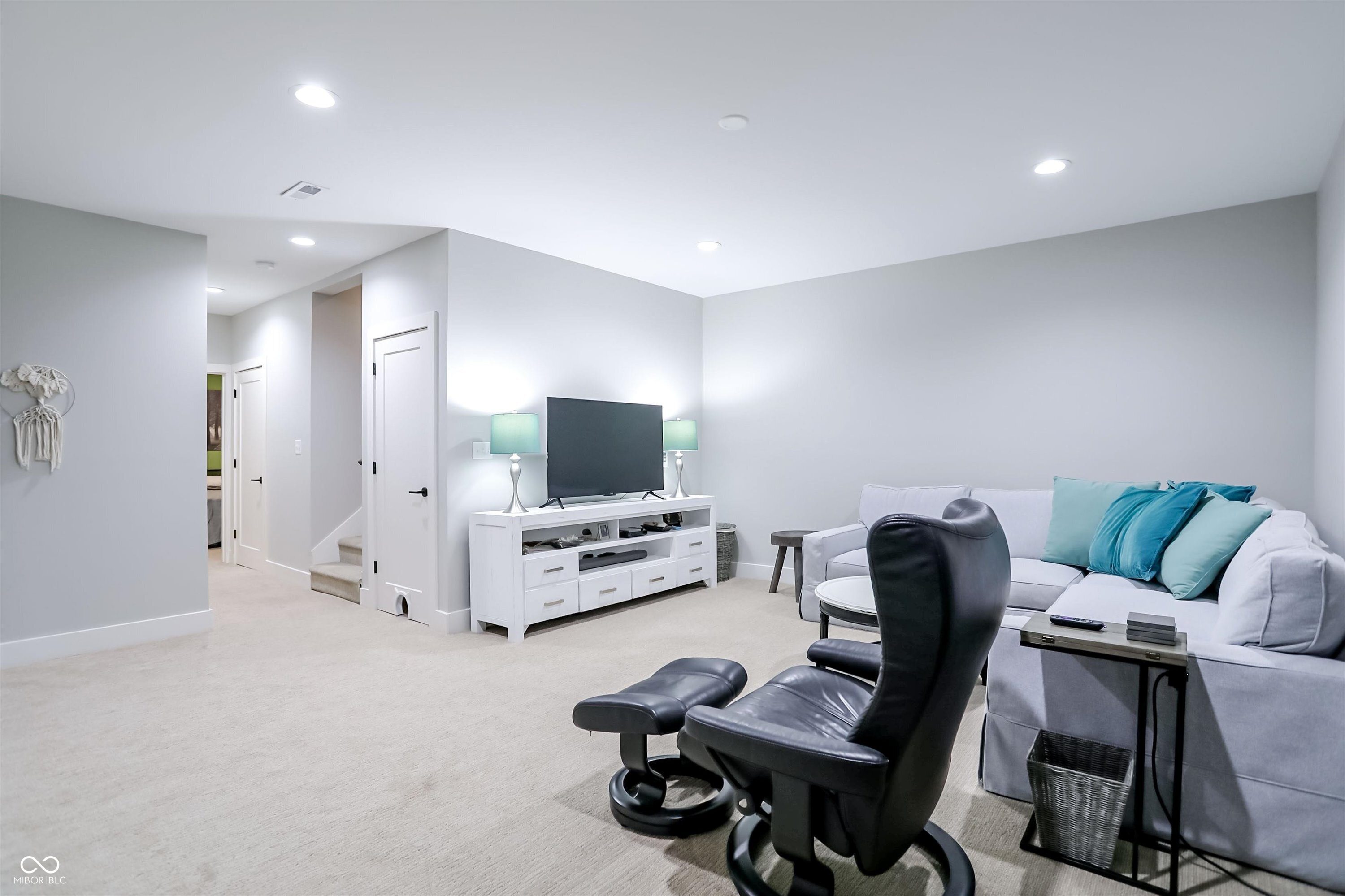 52 Central Greens Boulevard