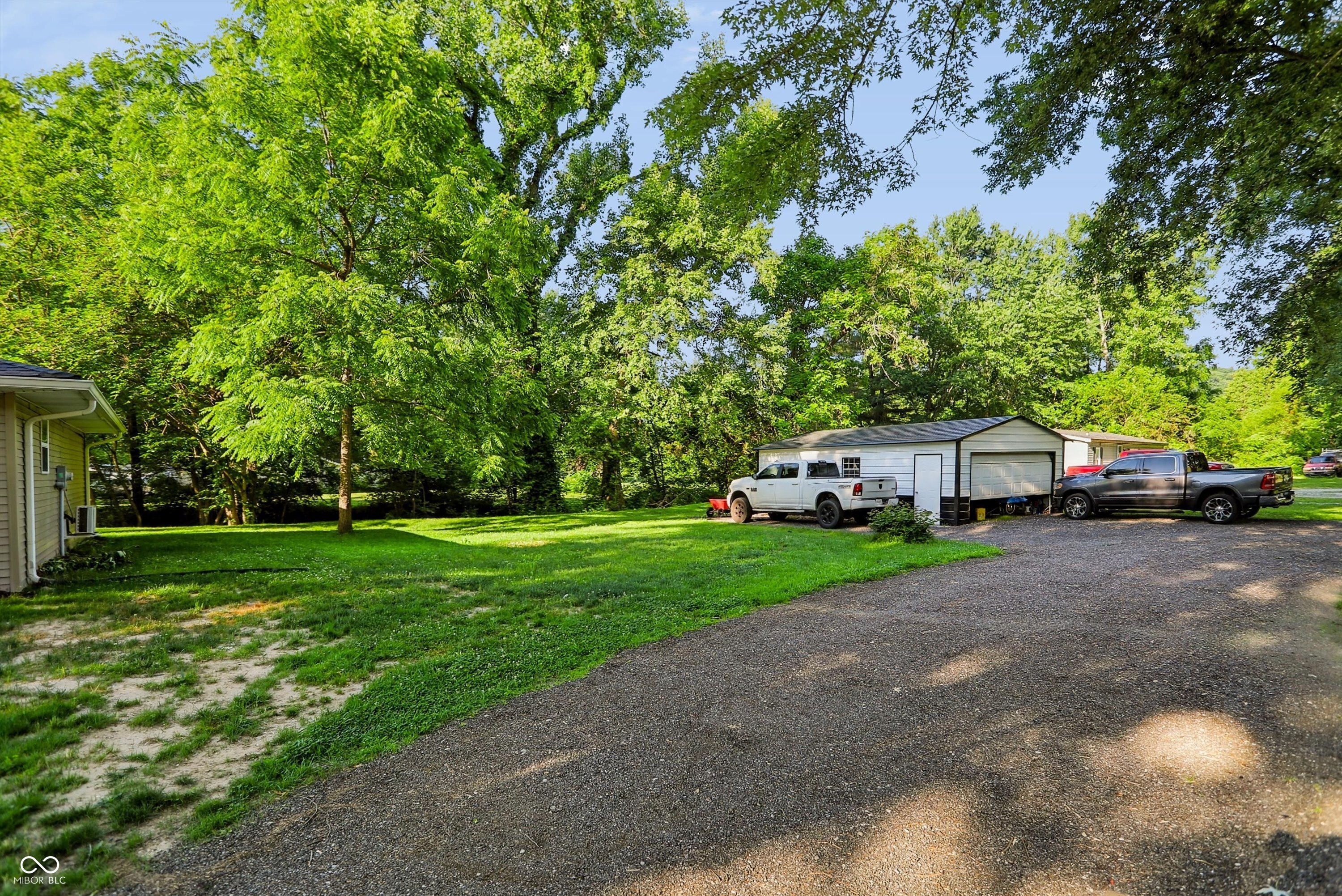 285 Robb Hill Road