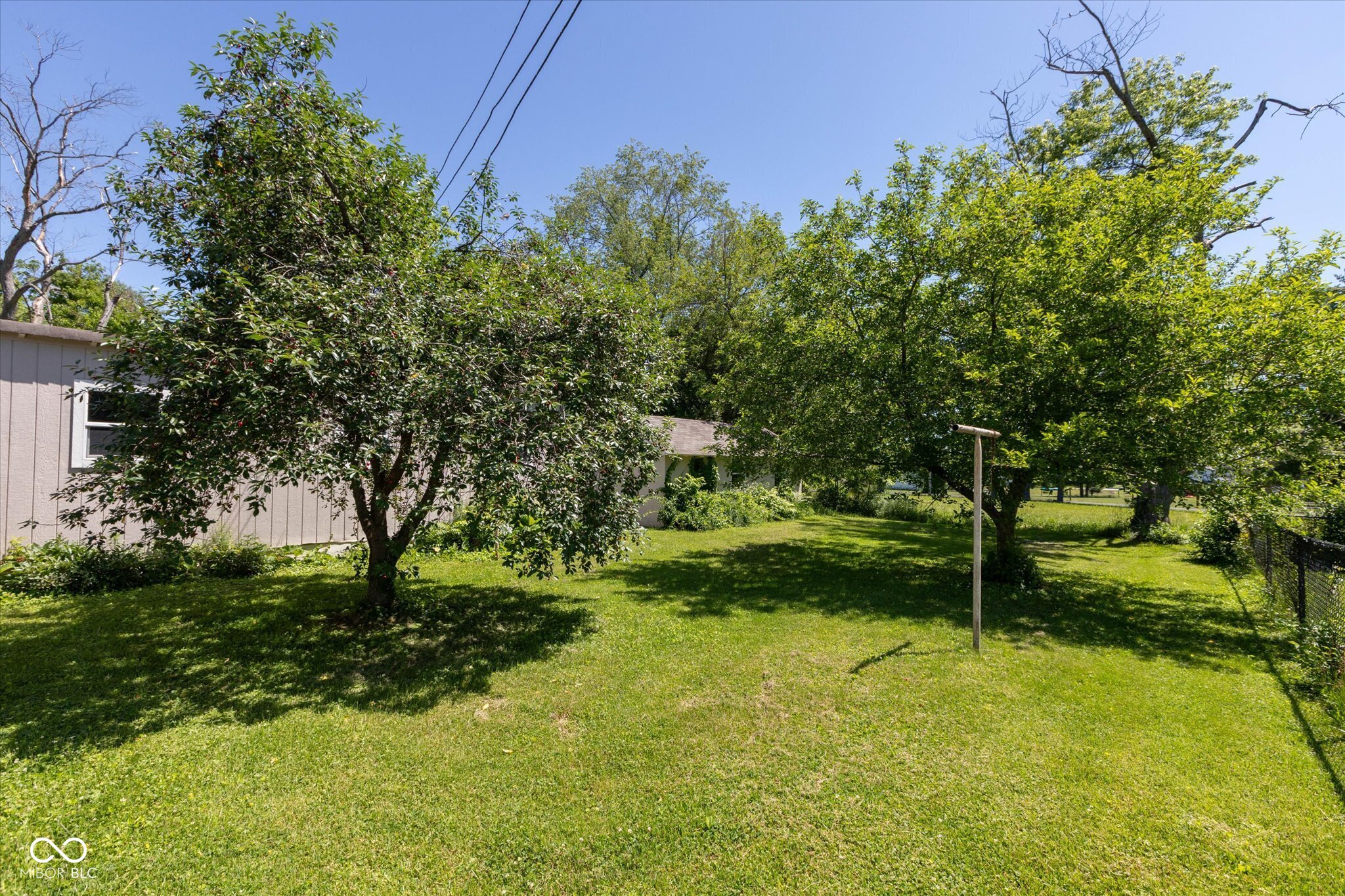 6862 Travis Road