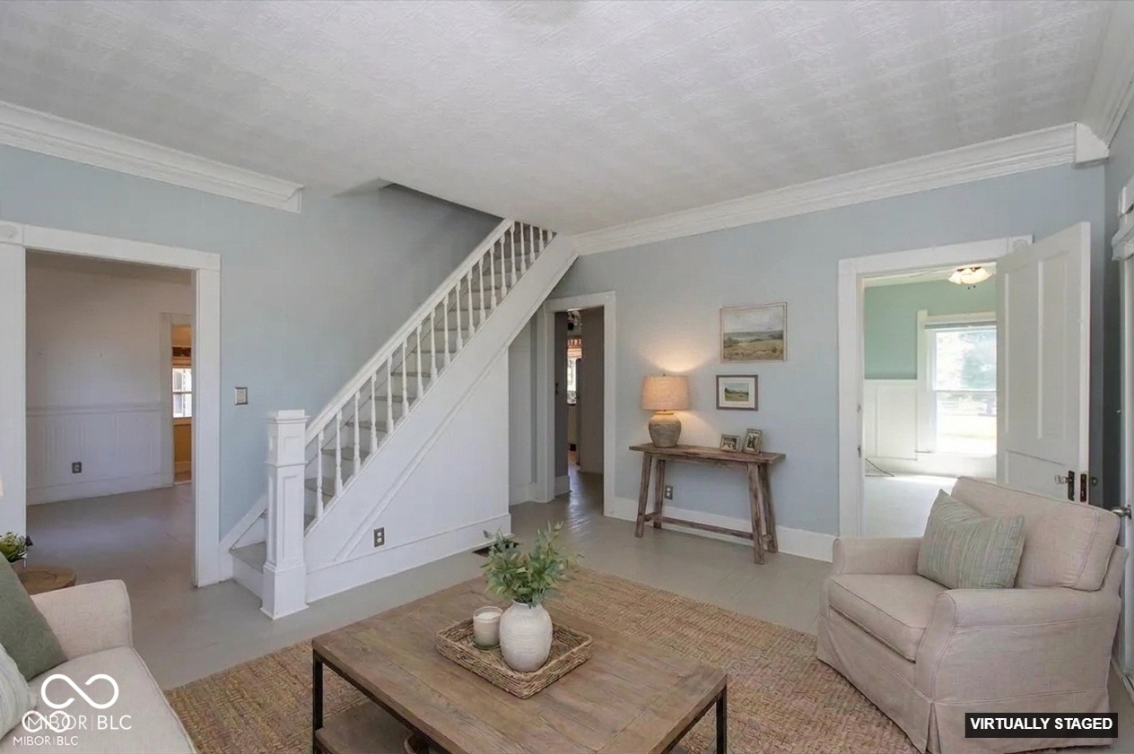 6862 Travis Road