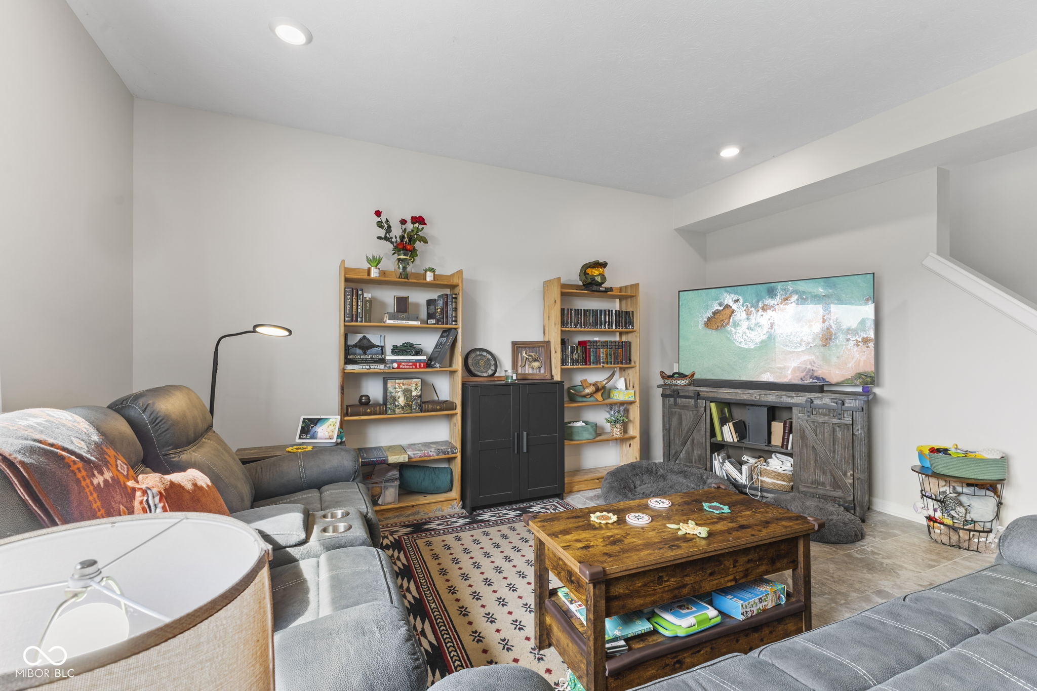 4218 Ashworth Lane
