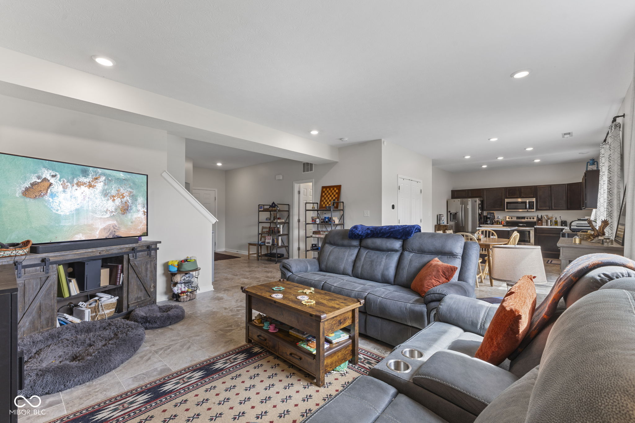 4218 Ashworth Lane