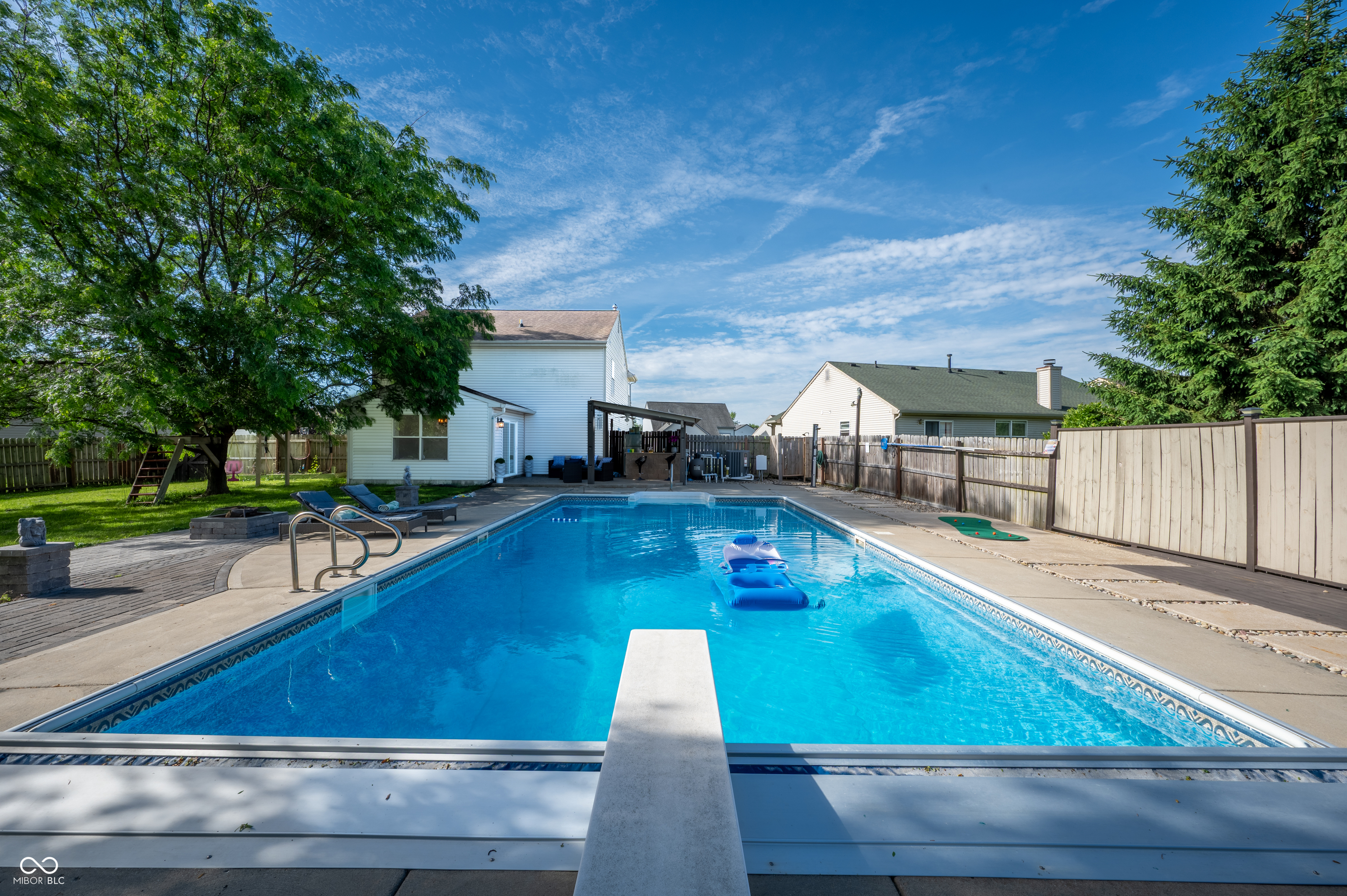 10194 Buell Drive