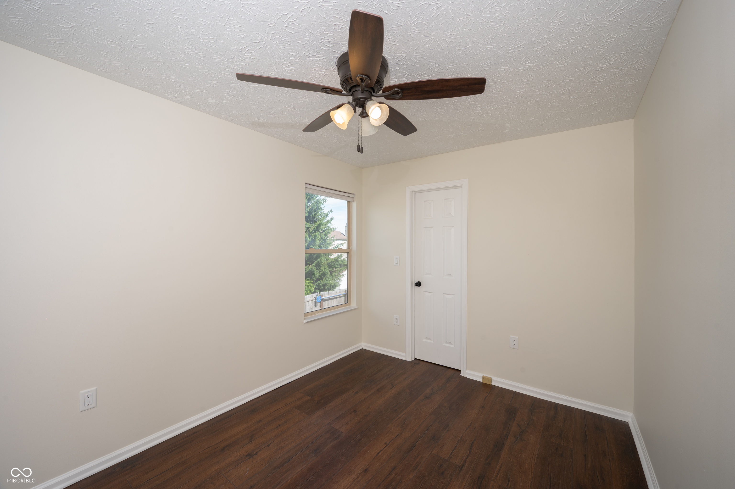 10194 Buell Drive