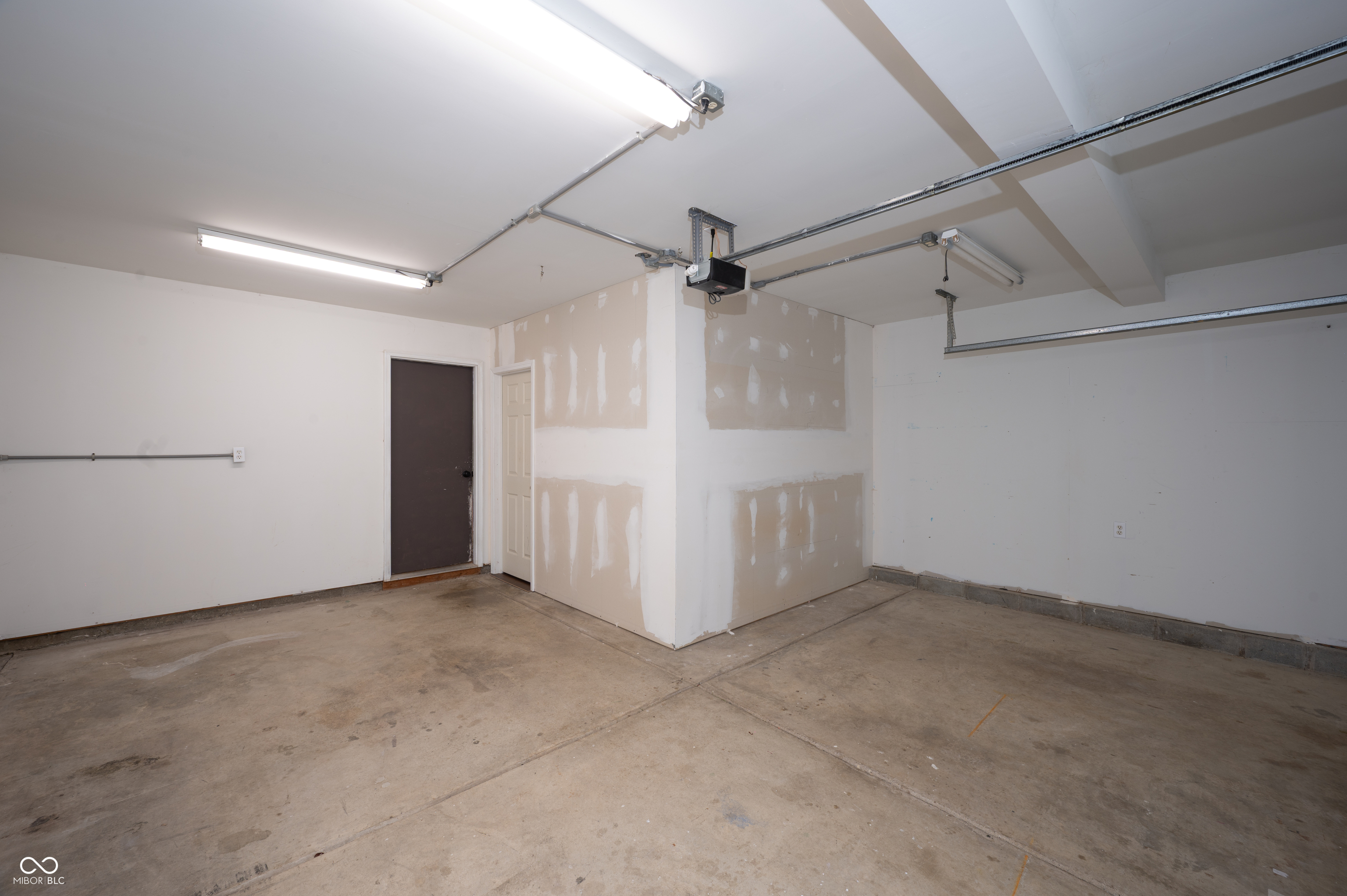 10194 Buell Drive