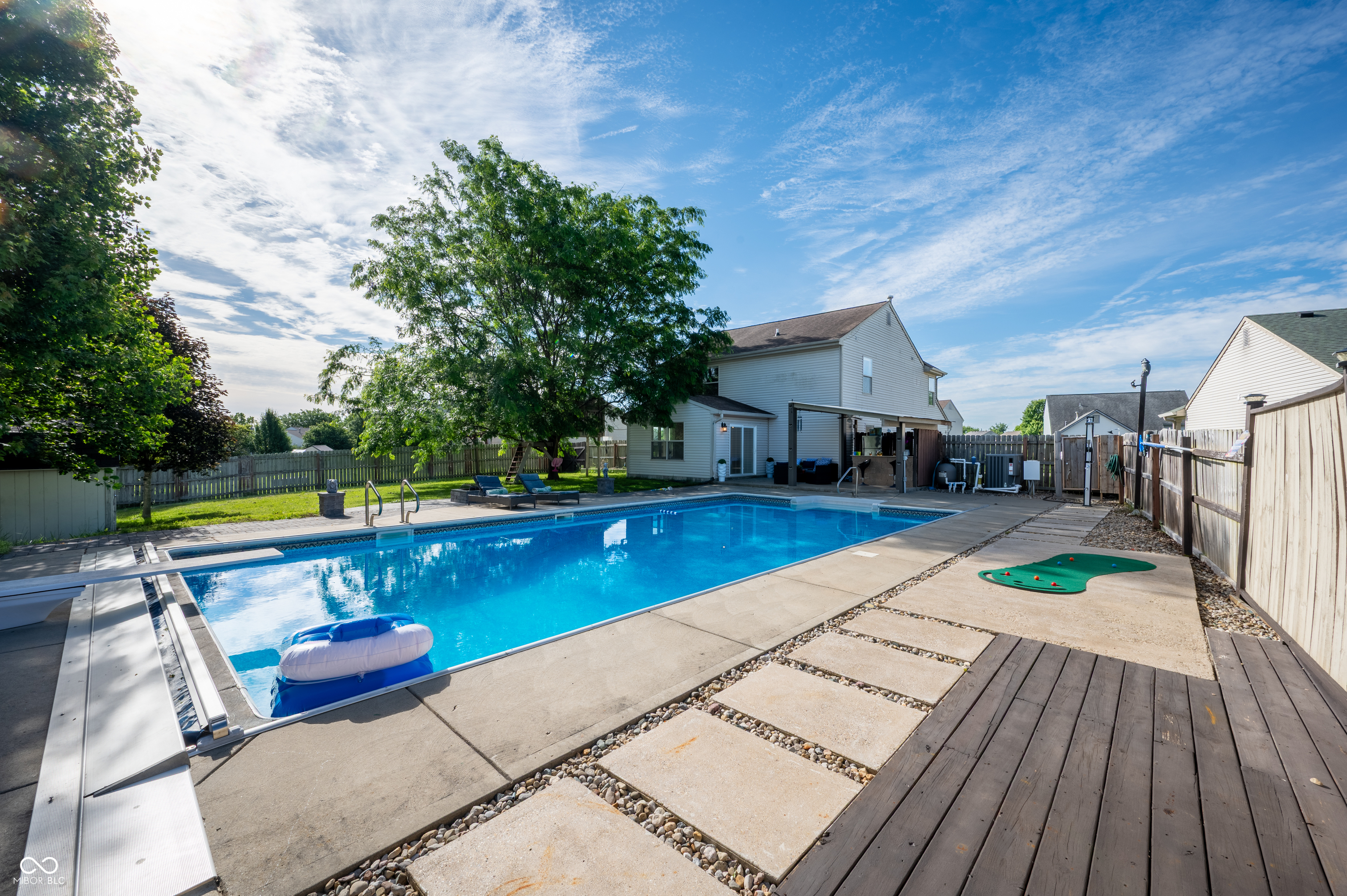10194 Buell Drive