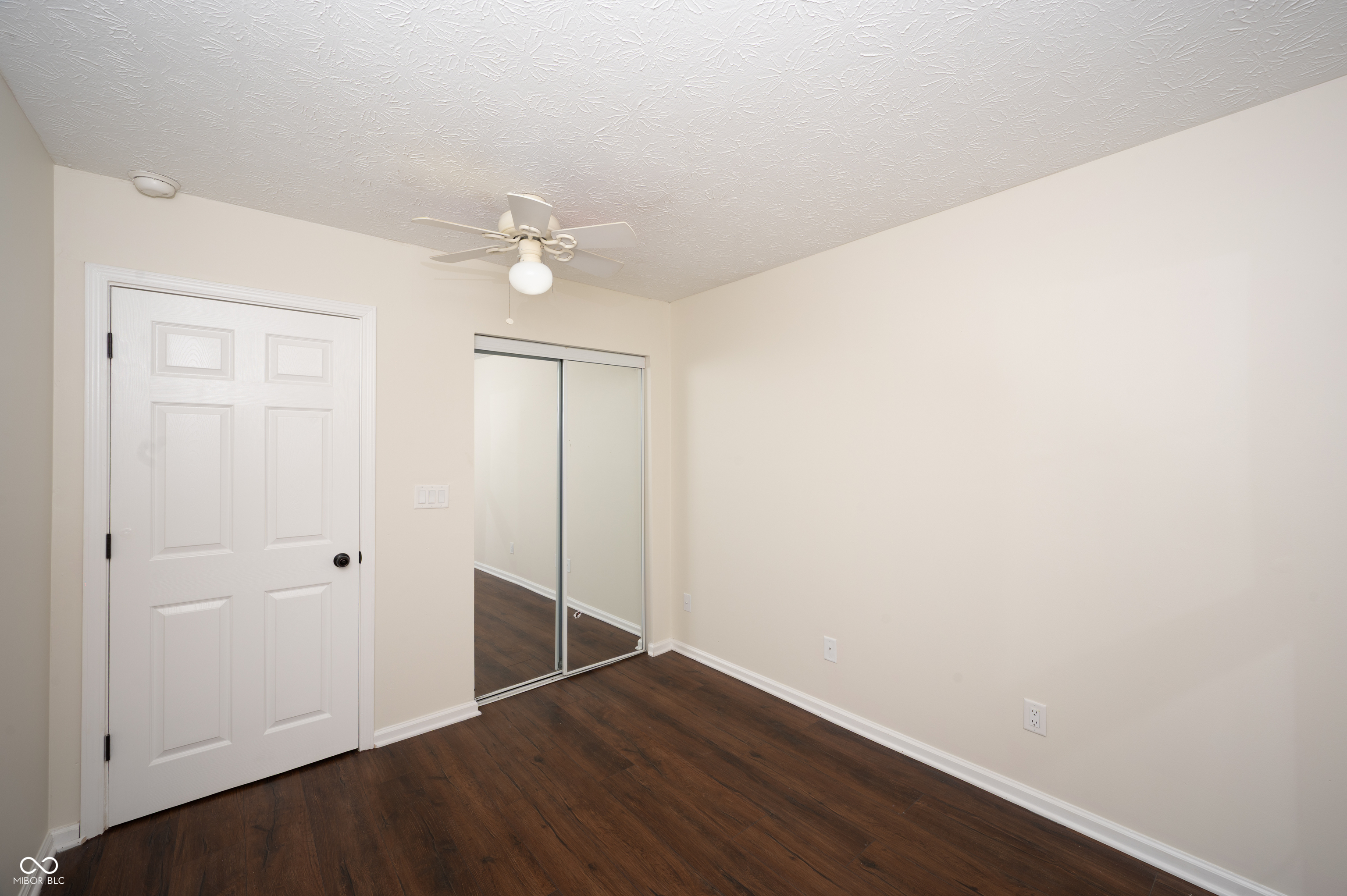 10194 Buell Drive