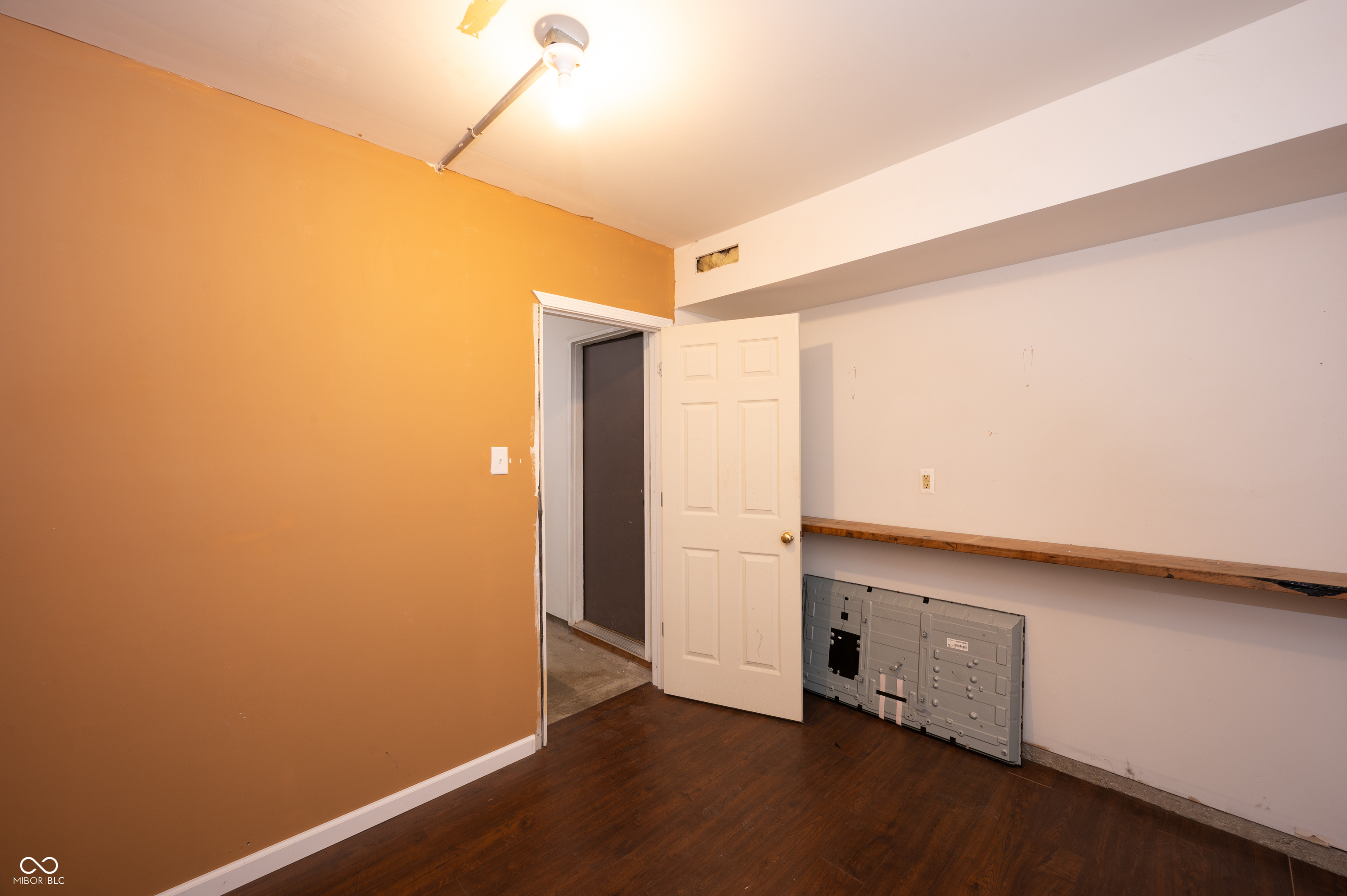 10194 Buell Drive